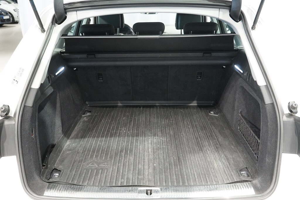 Bild som visar&nbsp;Audi A4 Avant&nbsp;A4 Avant 2.0 TDI Sport Proline Edition 150 hk S tronic - för mer information kontakta din Audi Partner