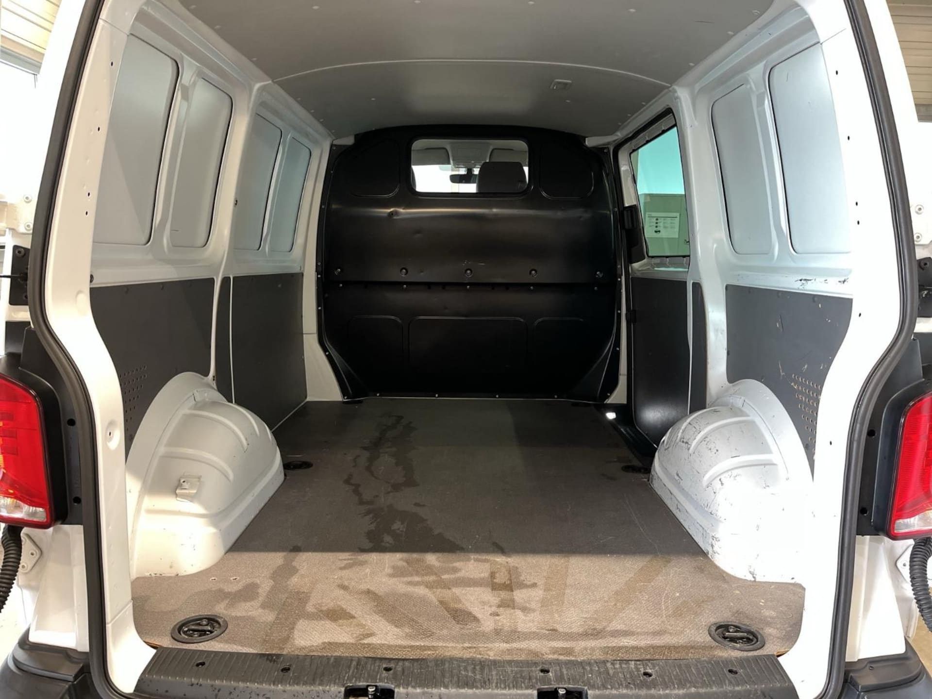 Volkswagen T6.1 Transporter Kasten kurzer Radstand