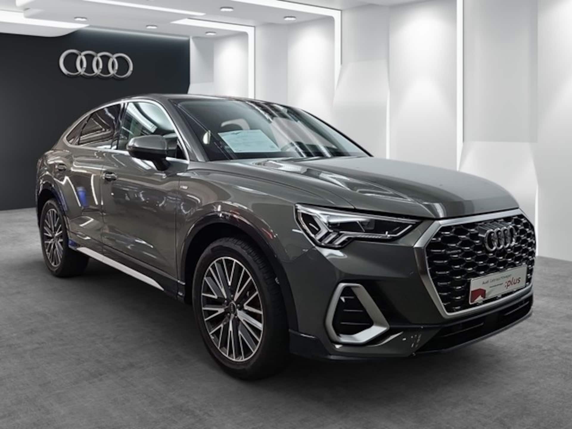 Audi Q3 Sportback S line