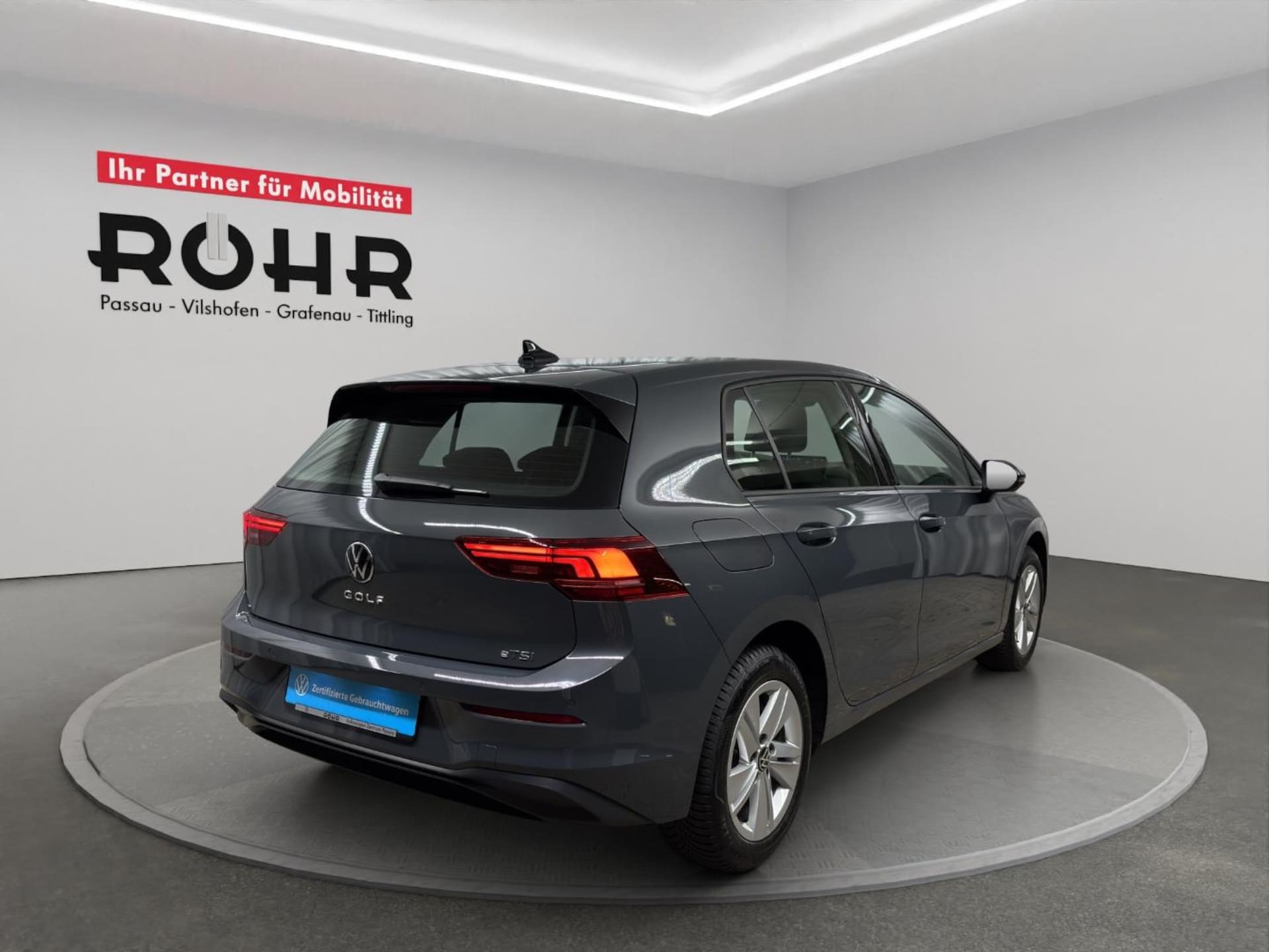 Volkswagen Golf Life