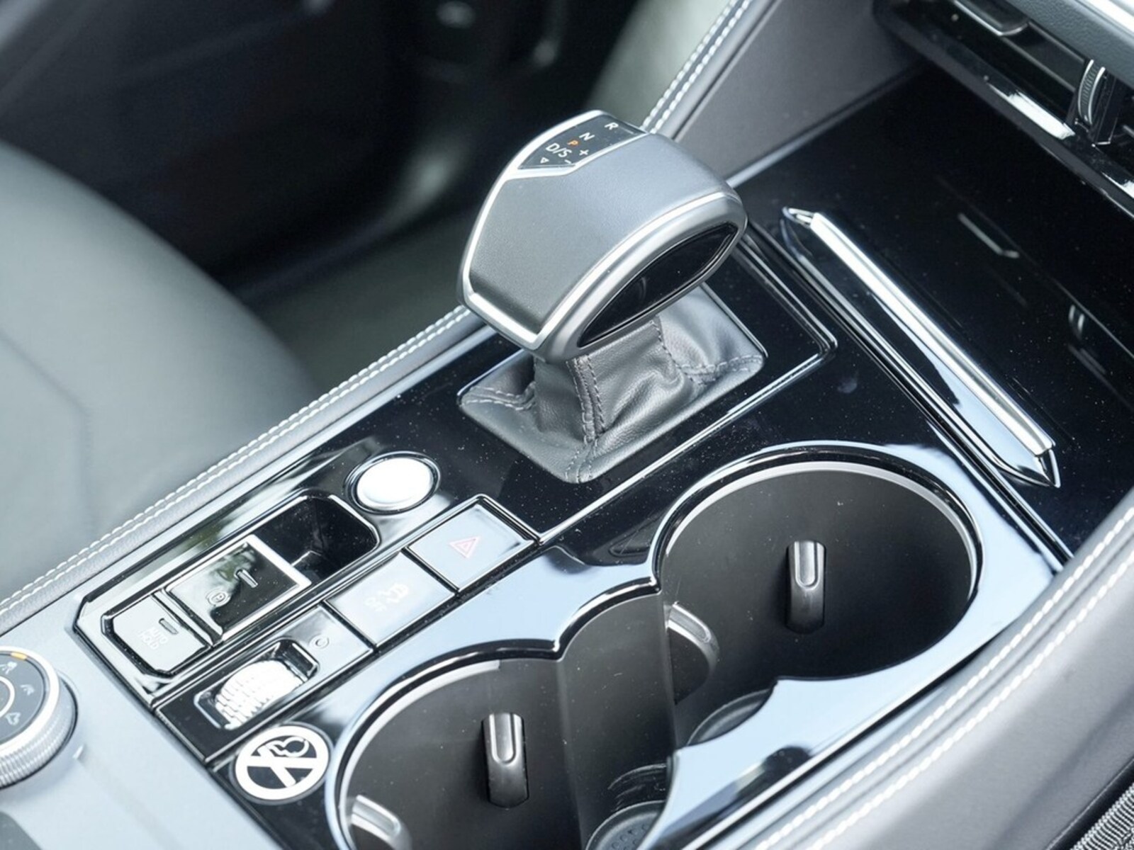 Volkswagen Touareg – Bild 11