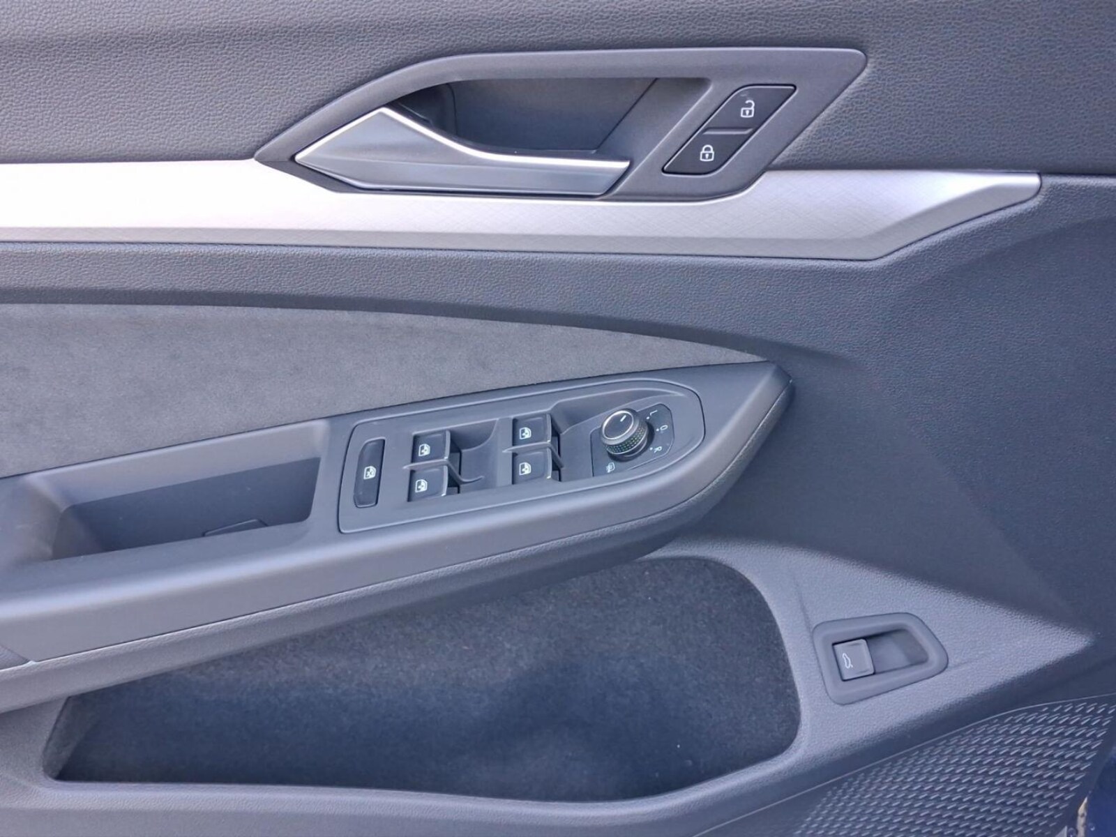 Volkswagen Golf Variant – Bild 13