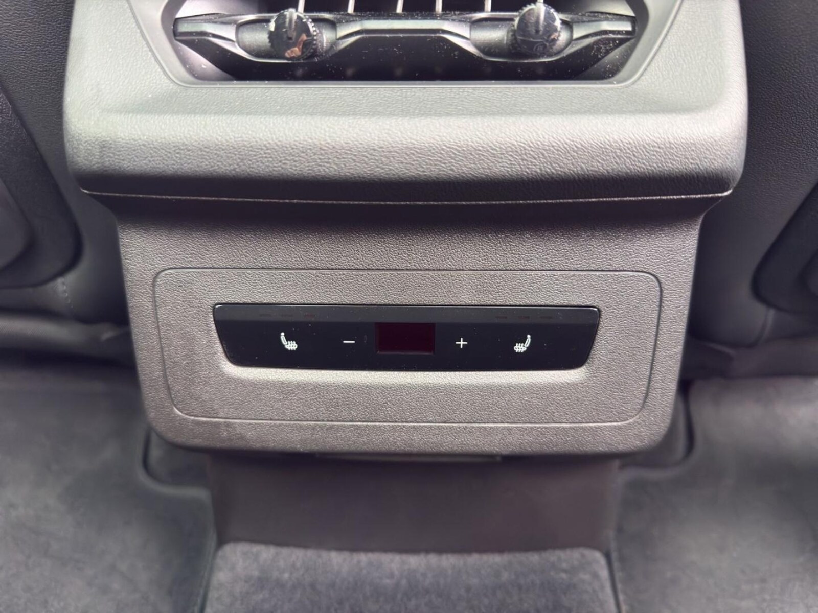 Audi Q6 e-tron – Bild 17