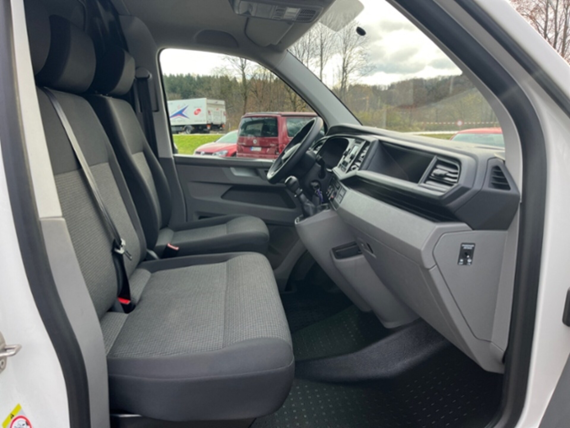 Volkswagen T6.1 Transporter Kasten kurzer Radstand