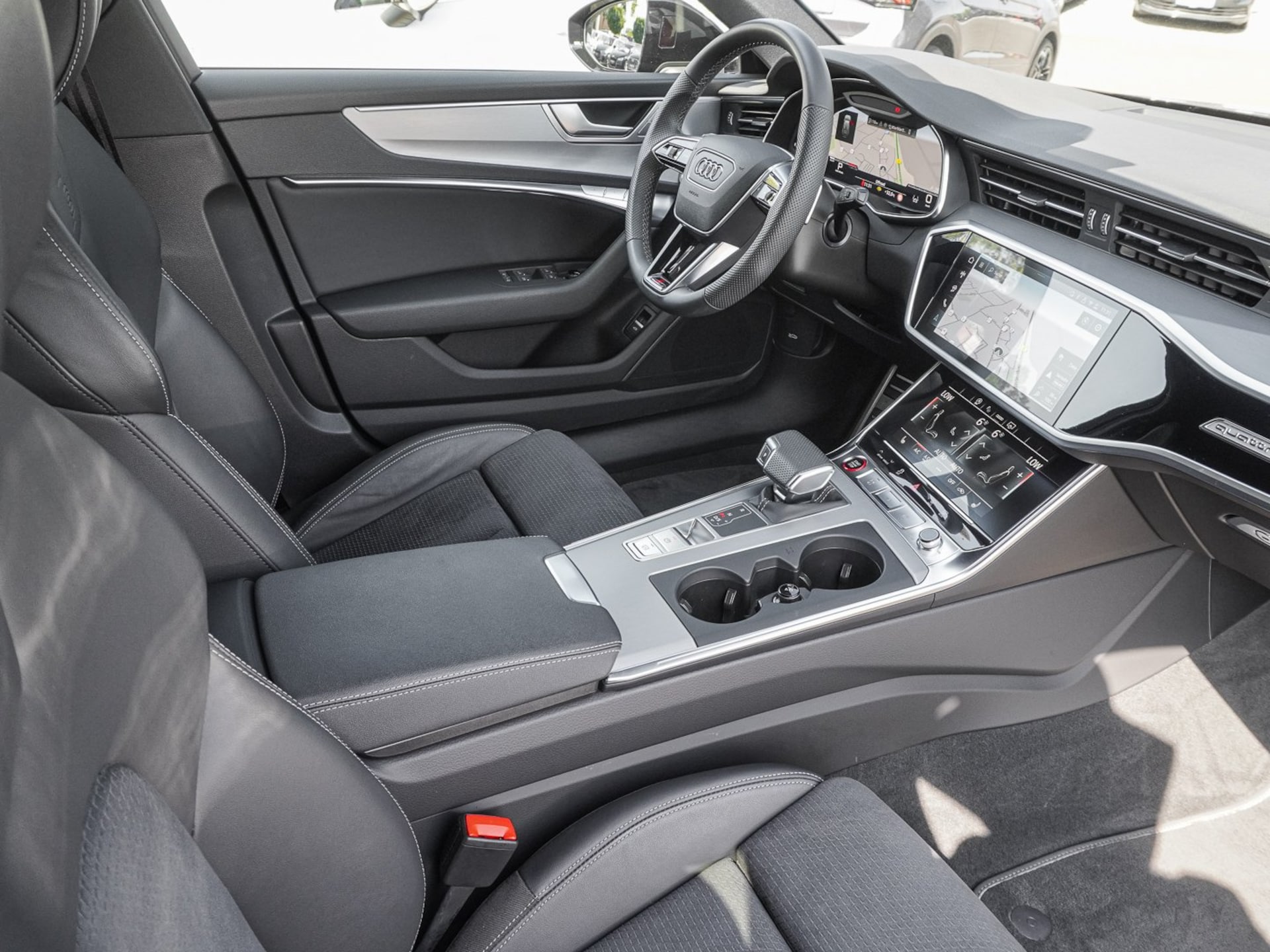 Audi S6 Avant