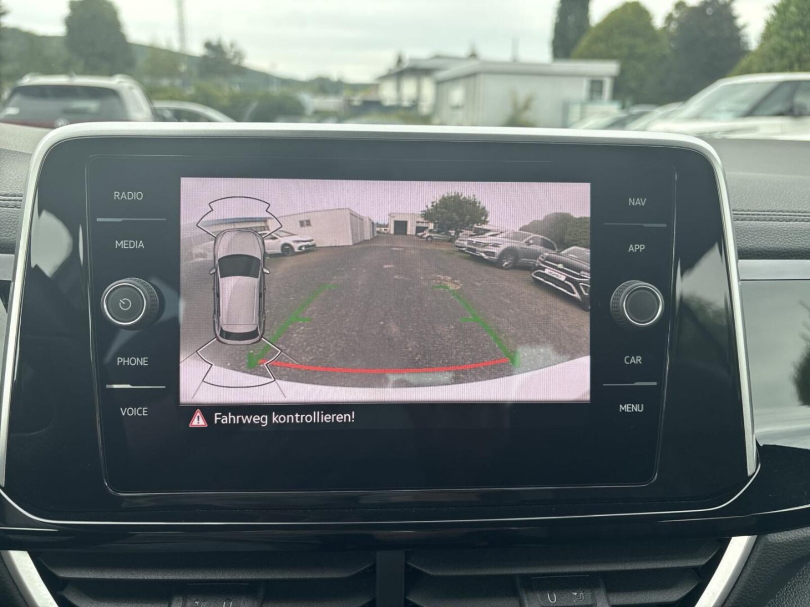 Volkswagen T-Roc – Bild 15