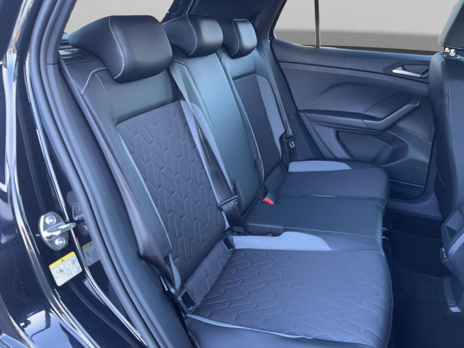 Volkswagen T-Cross – Bild 21