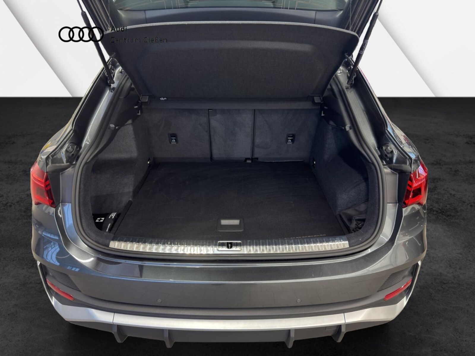 Audi Q3 Sportback – Bild 10