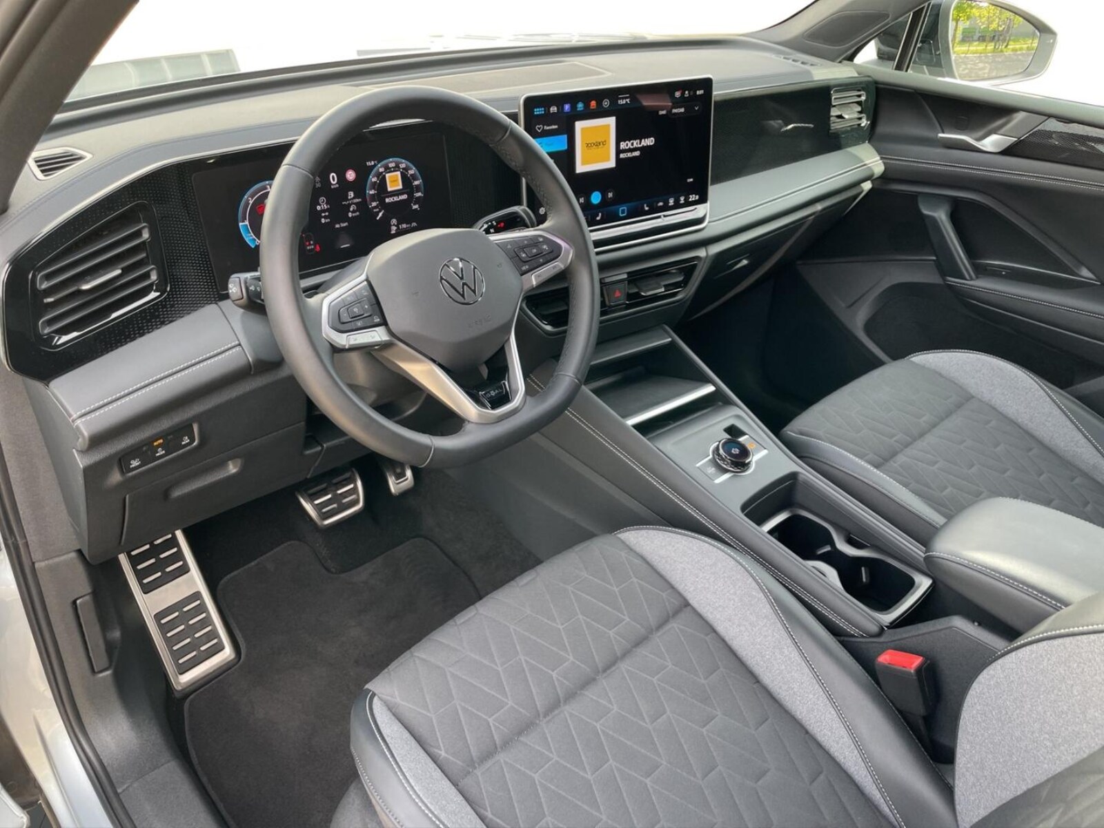 Volkswagen Tiguan – Bild 9