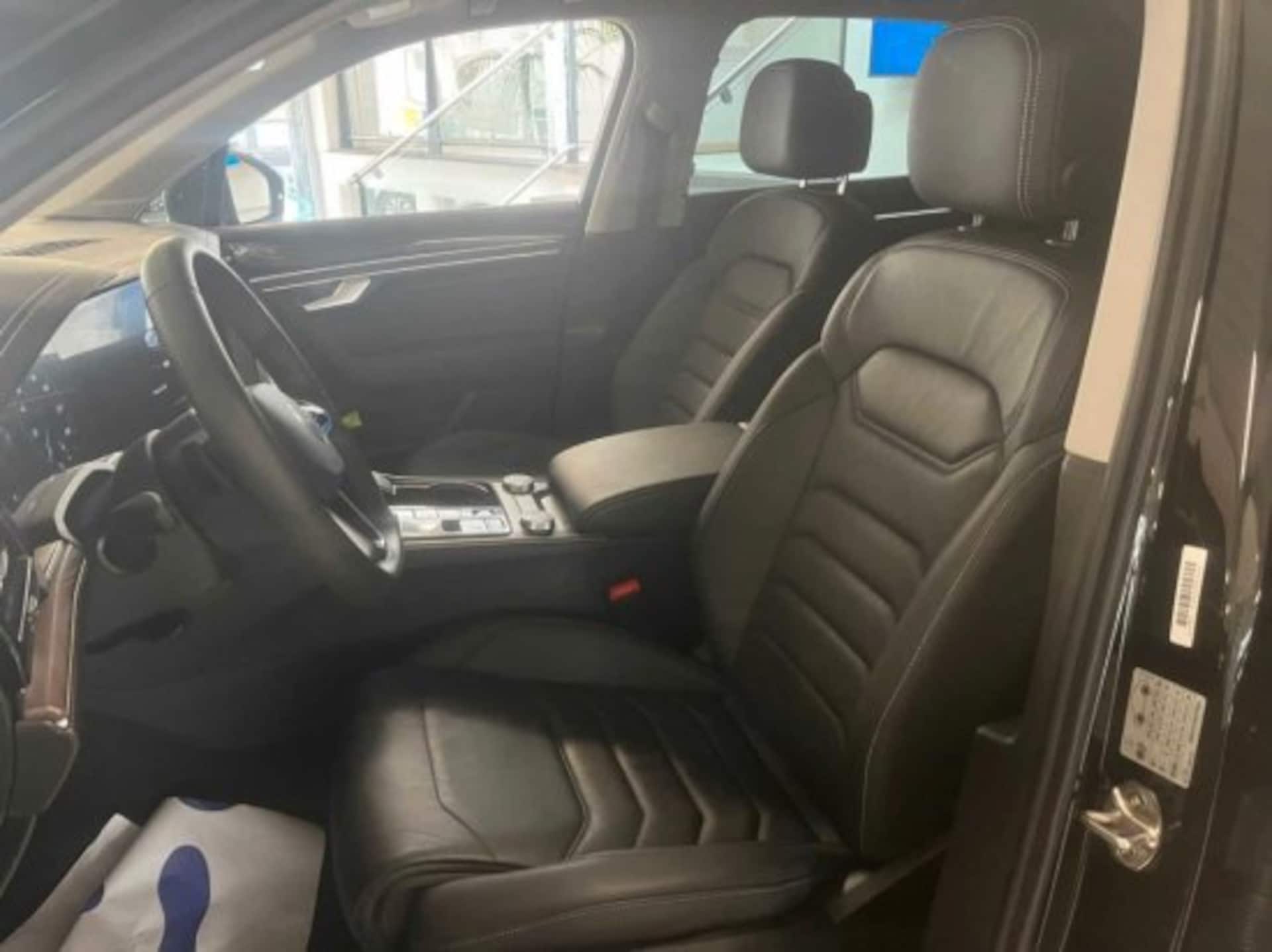 Volkswagen Touareg Elegance