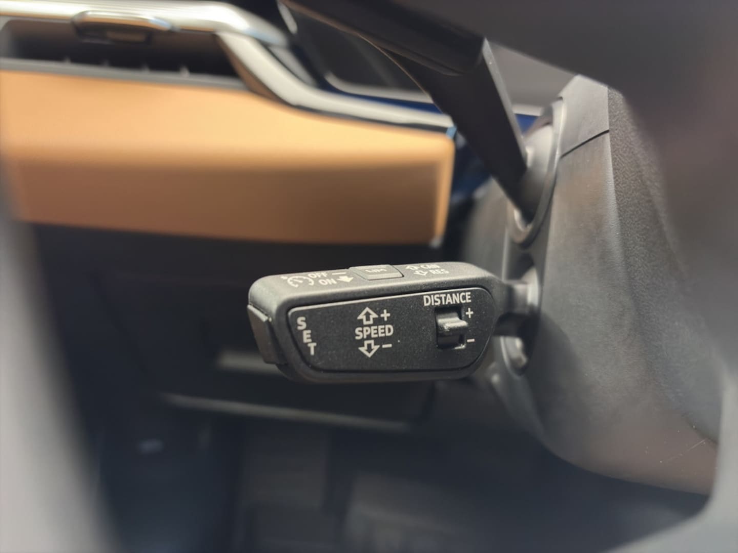 Bild über Audi A6 Avant e-hybrid e-hybrid quattro 220 kW S tronic - für weitere Informationen kontaktieren Sie den Audi Partner