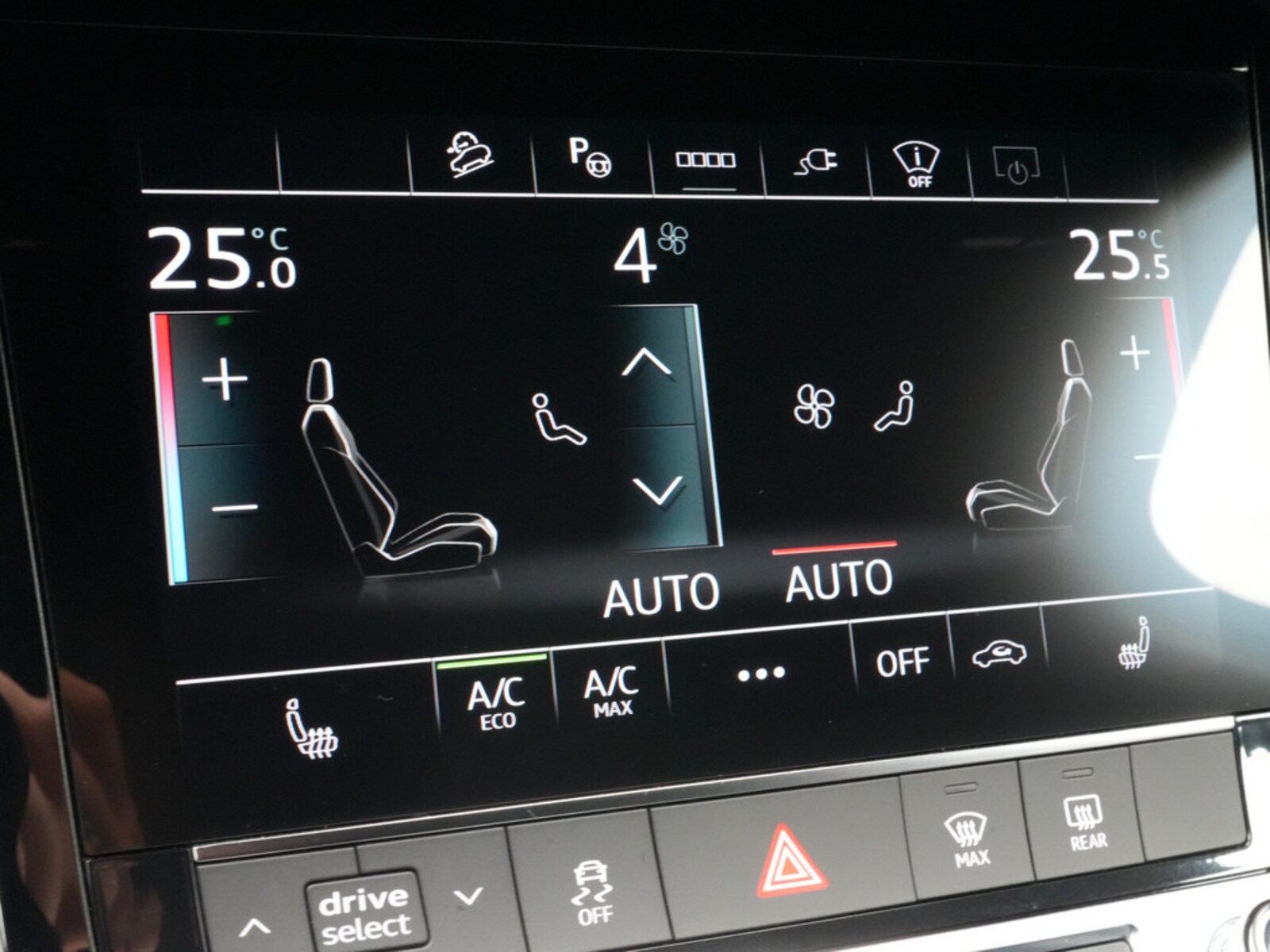 Audi Q8 e-tron – Bild 17