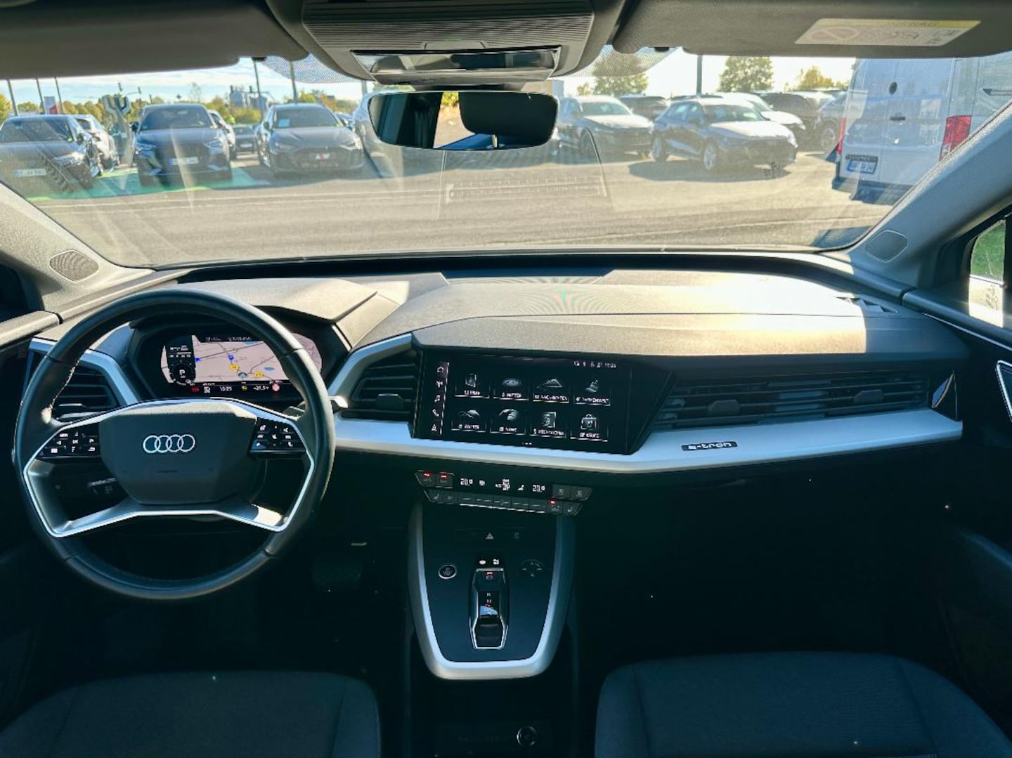 Bild über Audi Q4 e-tron 40 e-tron - für weitere Informationen kontaktieren Sie den Audi Partner