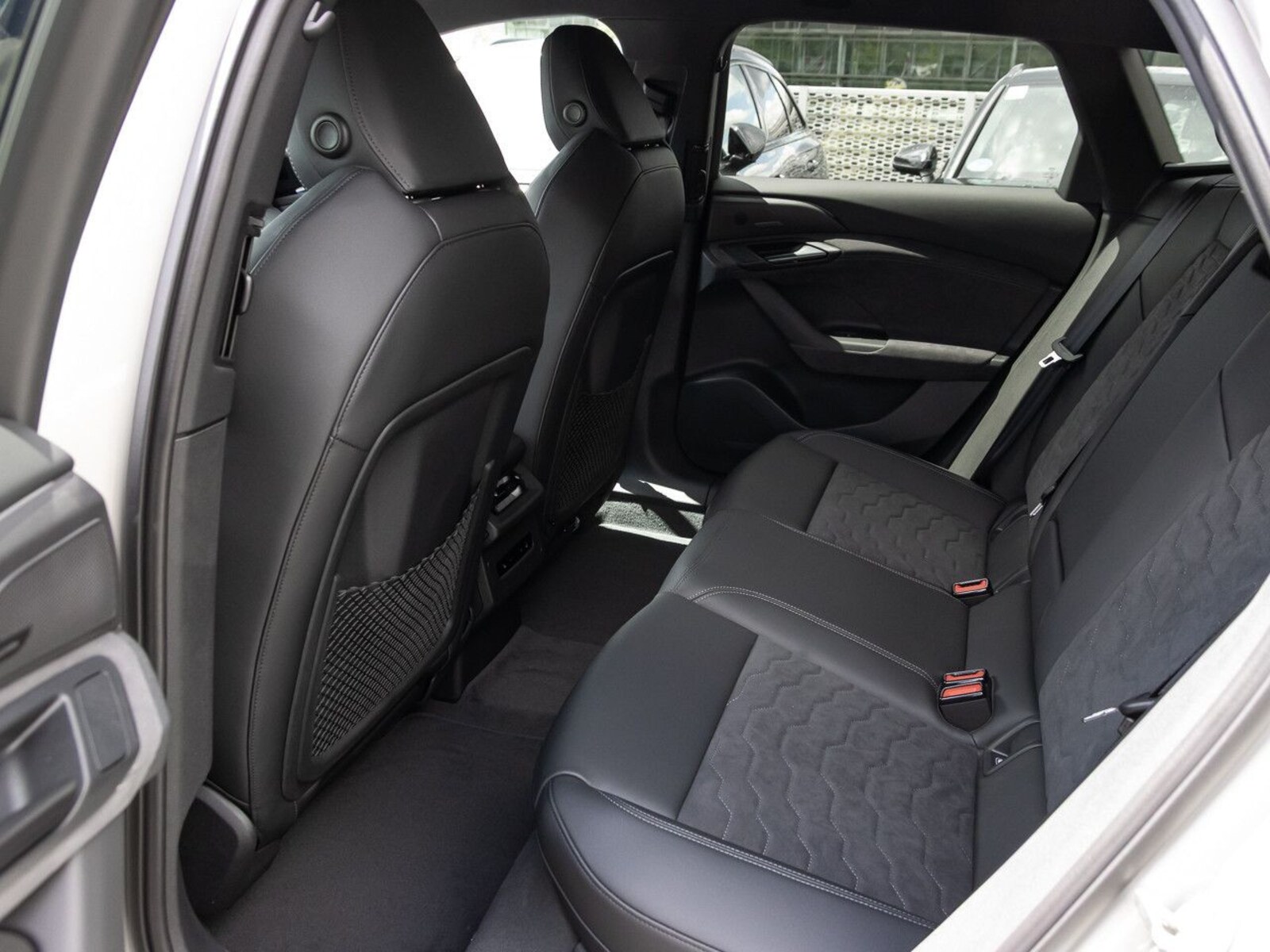 Audi A6 Avant e-tron – Bild 11