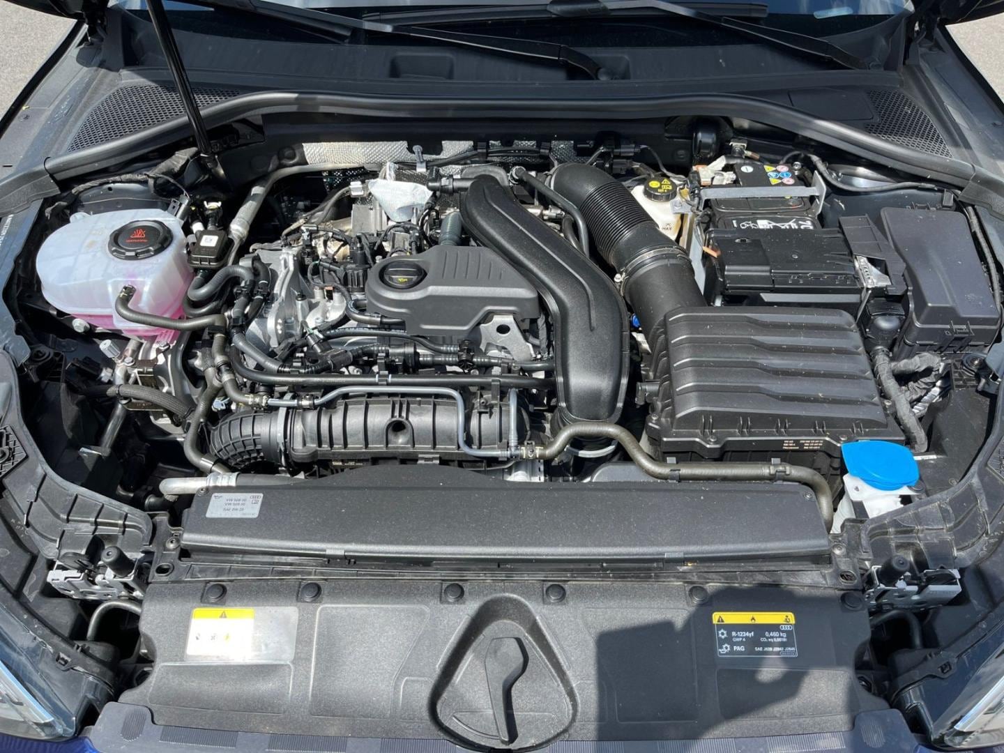 Bild über Audi A3 Sportback S line 35 TFSI S tronic - für weitere Informationen kontaktieren Sie den Audi Partner