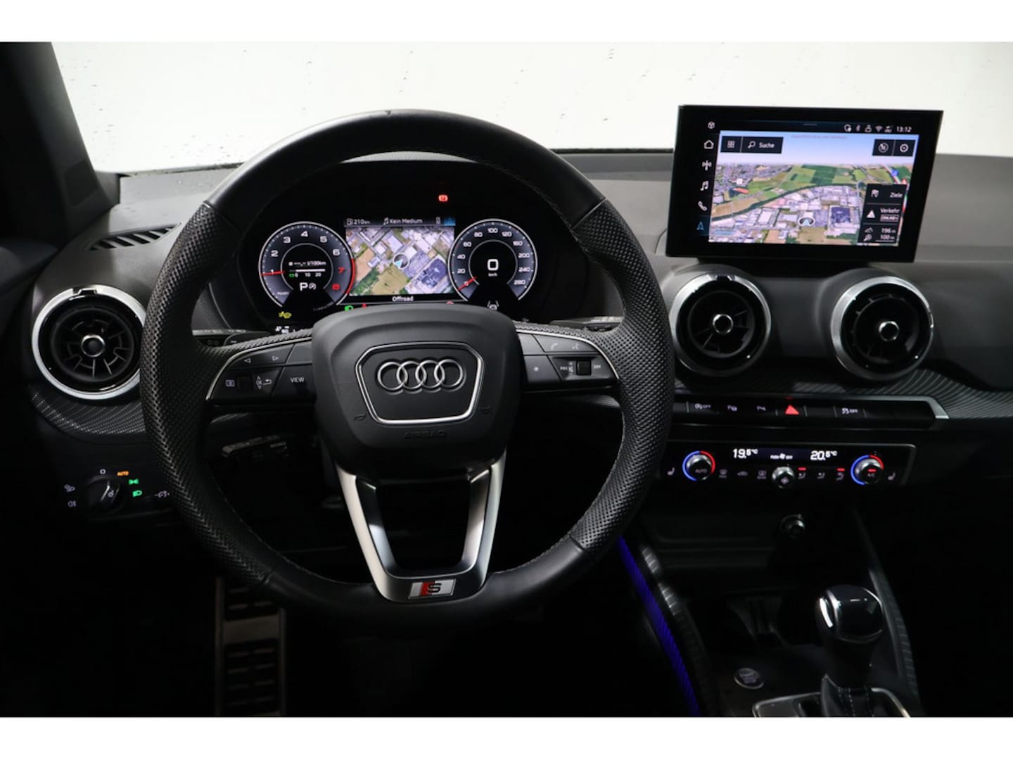 Bild über Audi Q2 S line 35 TFSI S tronic - für weitere Informationen kontaktieren Sie den Audi Partner
