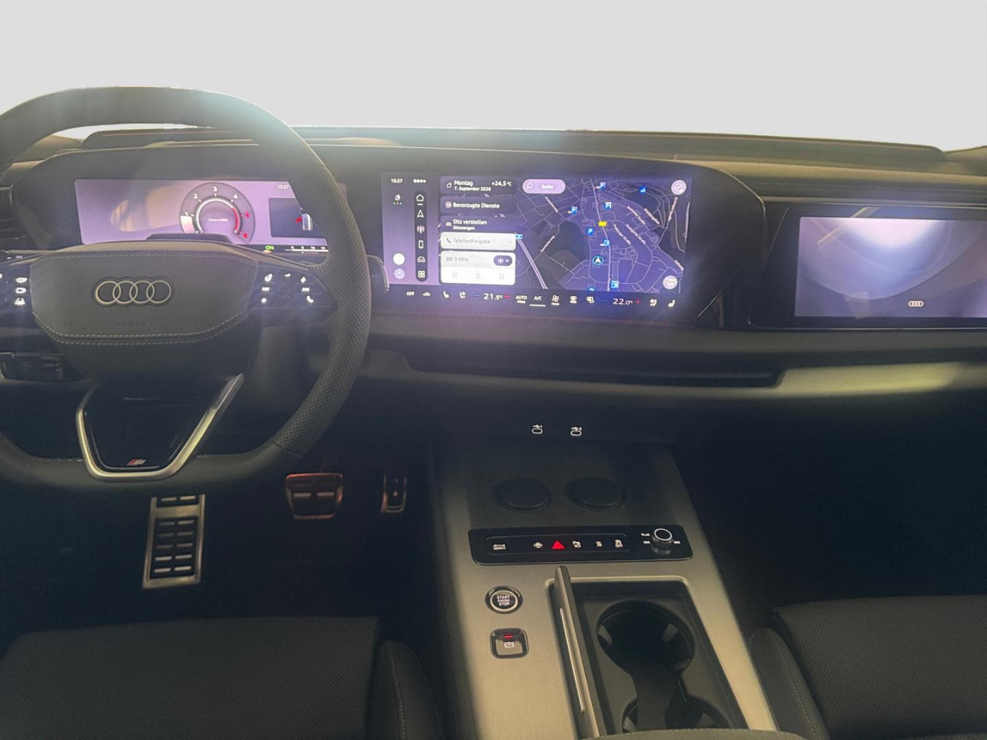 Bild über Audi Q7 SUV TDI quattro 220 kW tiptronic - für weitere Informationen kontaktieren Sie den Audi Partner