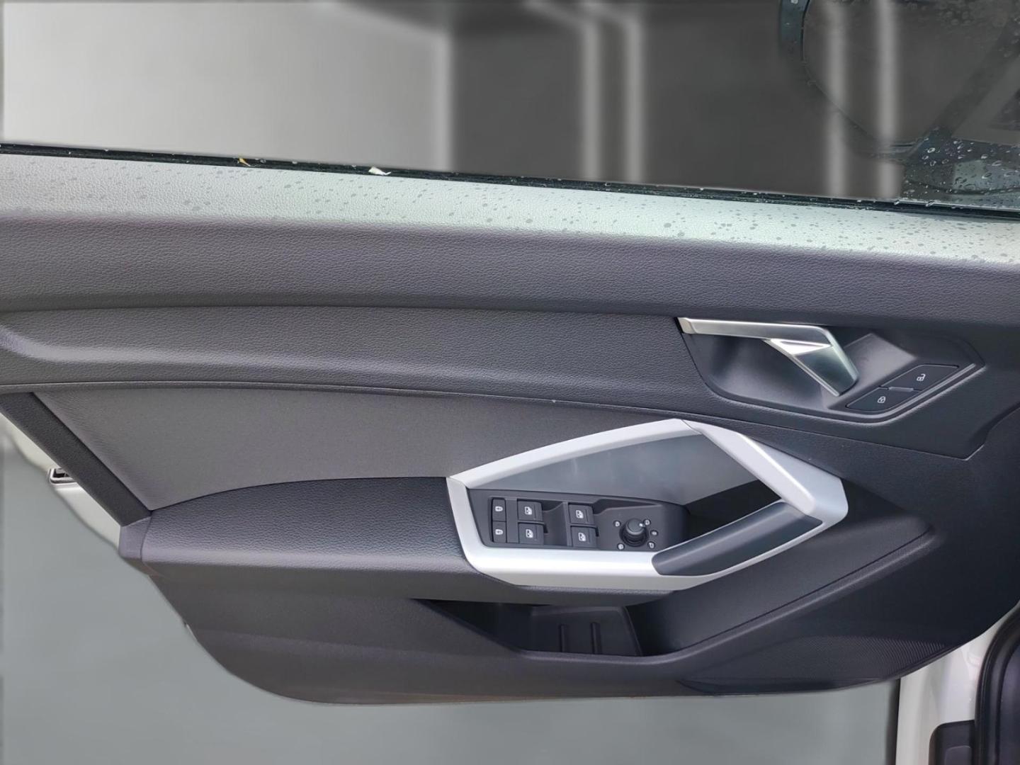Image about Audi Q3 Sportback 35 TFSI S tronic