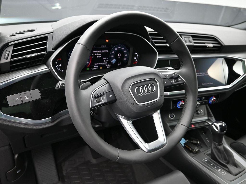 2025 Audi Q3 S Line Premium - Photo 13