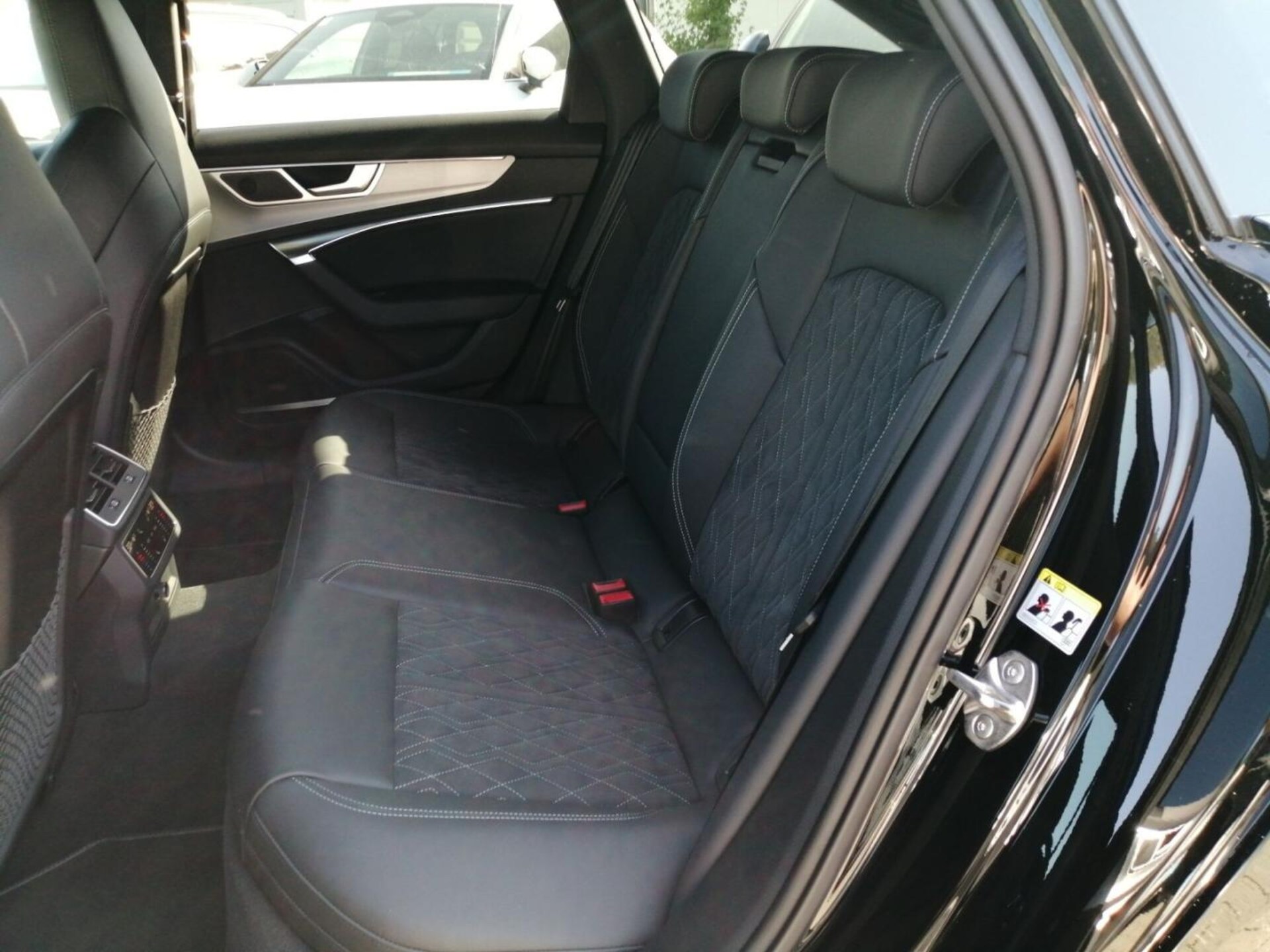 Audi S6 Avant