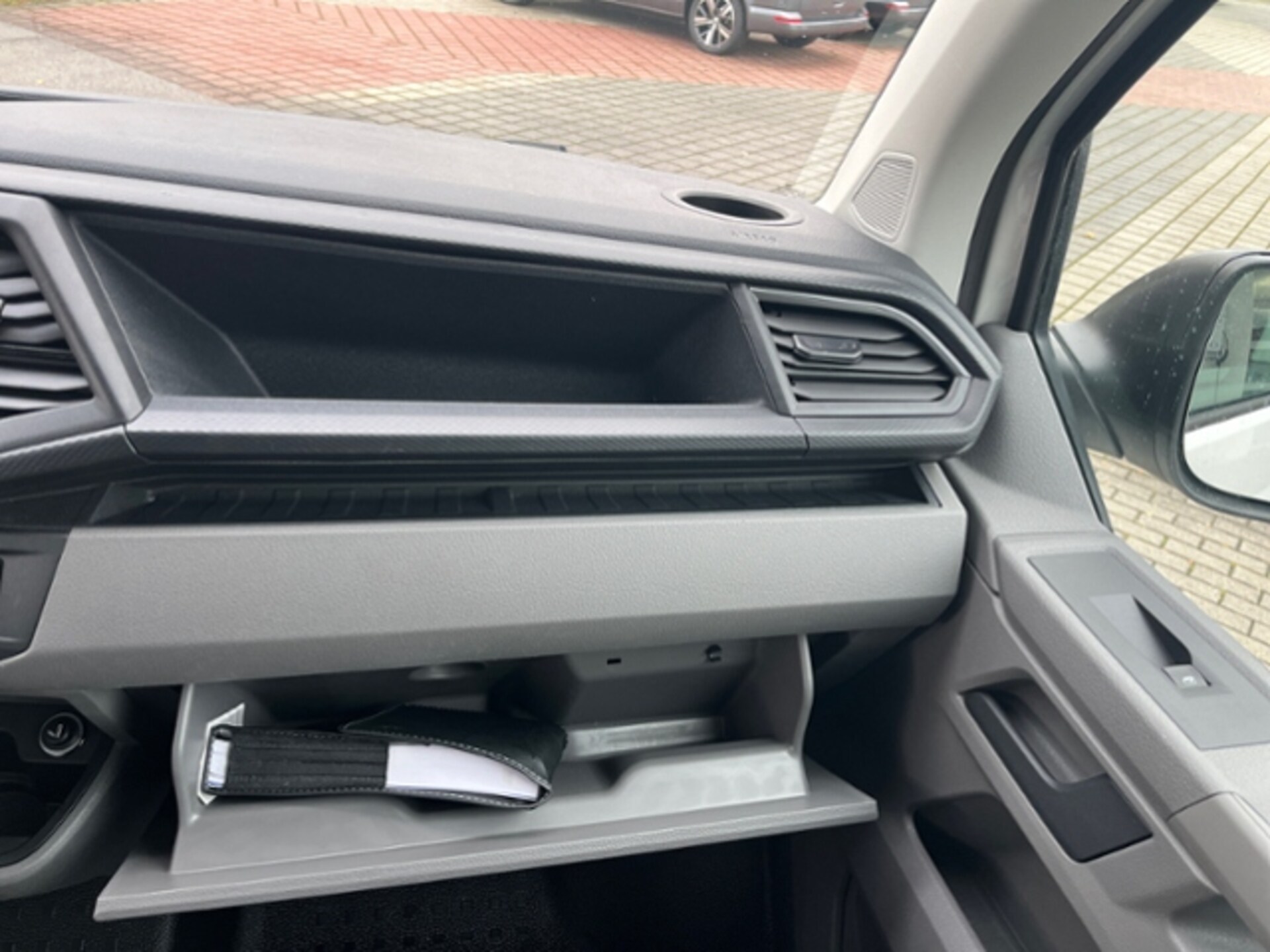 Volkswagen T6.1 Transporter Kasten kurzer Radstand