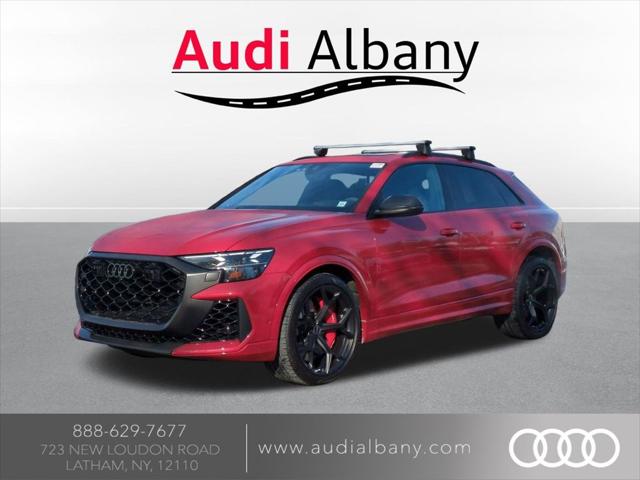 2025 Audi RS Q8 Base