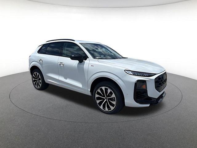 2026 Audi Q3 S line quattro's photo