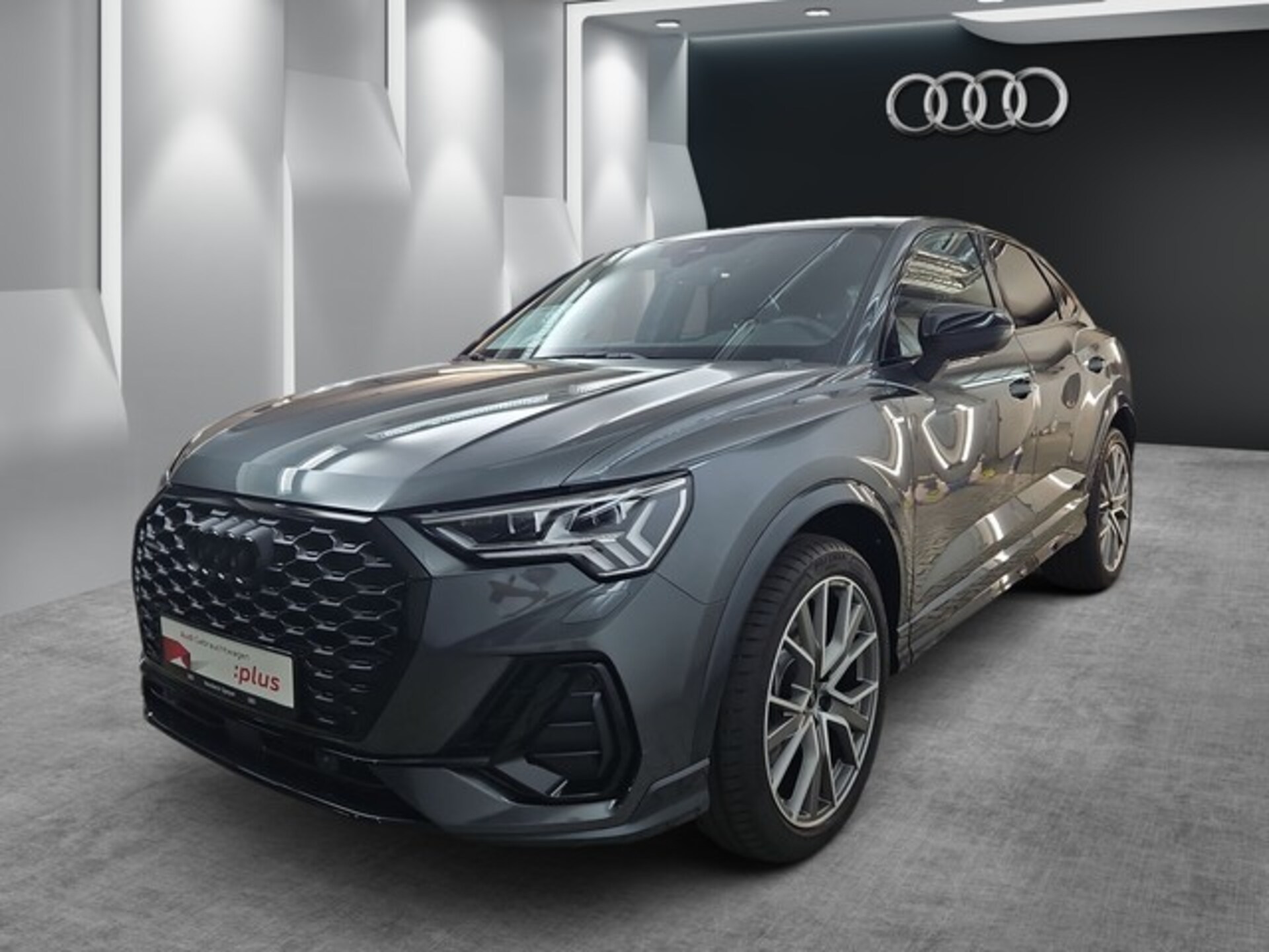 Audi Q3 Sportback S line