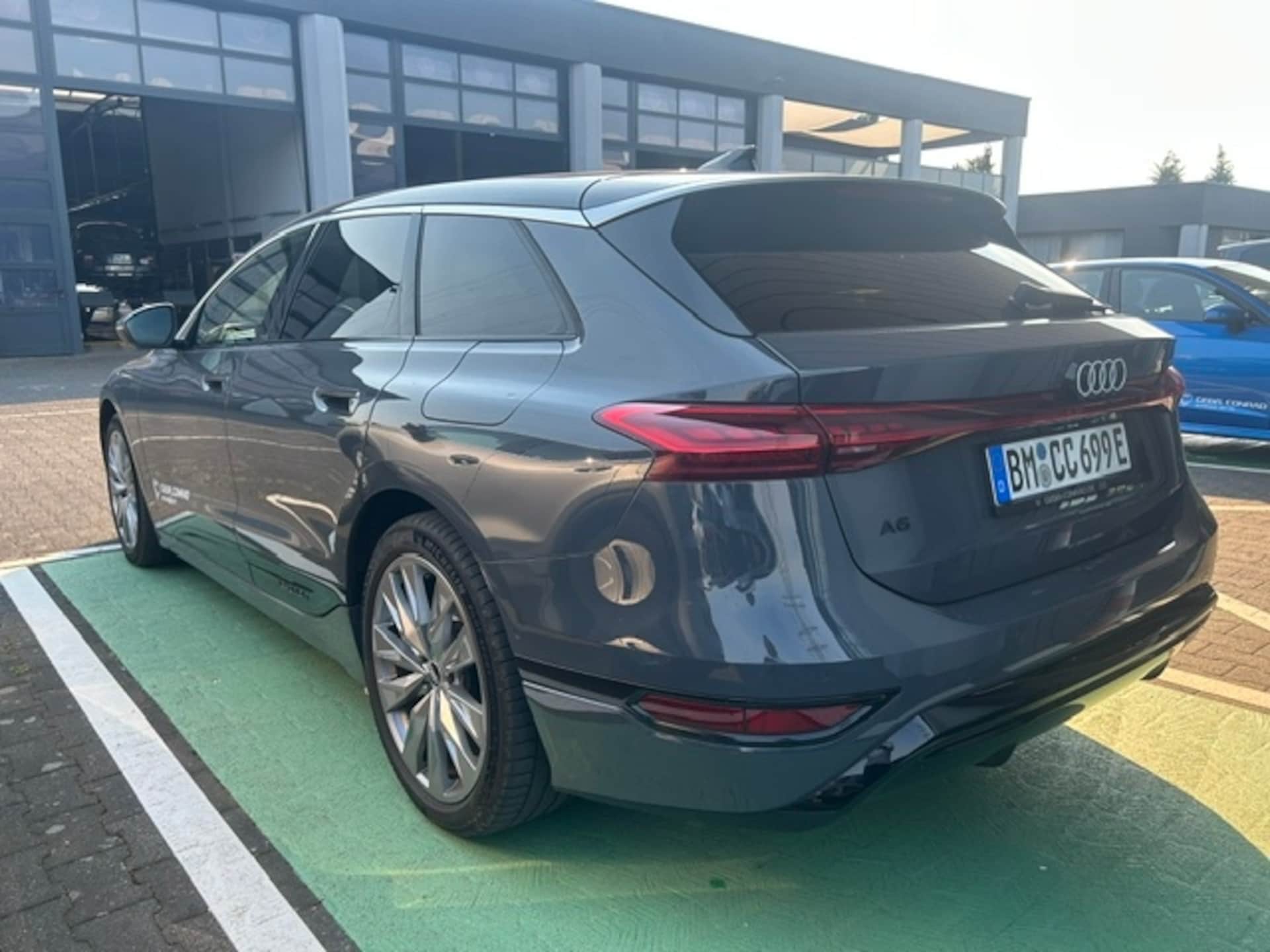 Audi A6 Avant e-tron