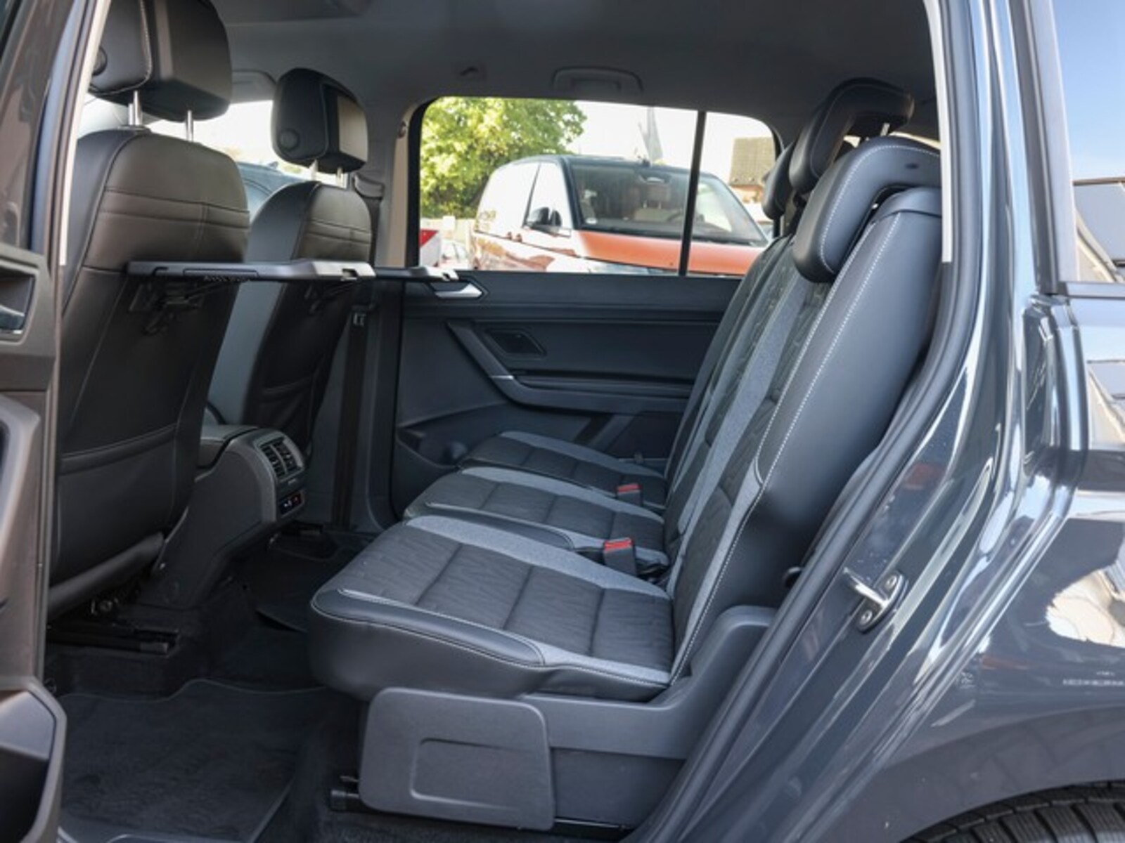 Volkswagen Touran – Bild 4