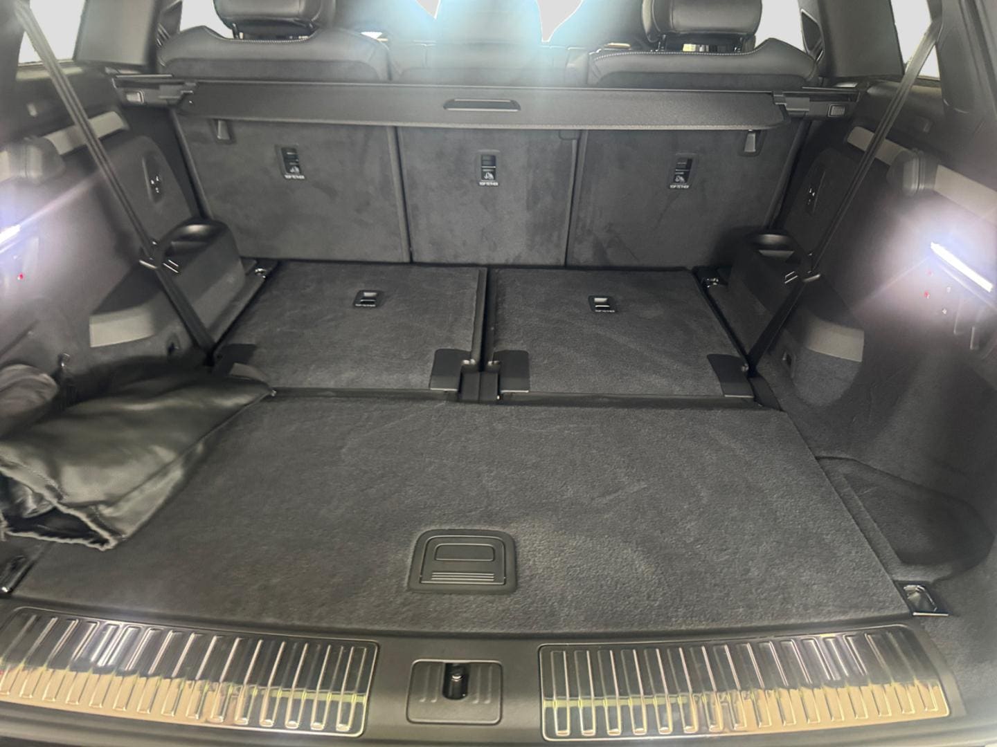 Bild über Audi Q7 SUV TDI quattro 220 kW tiptronic - für weitere Informationen kontaktieren Sie den Audi Partner