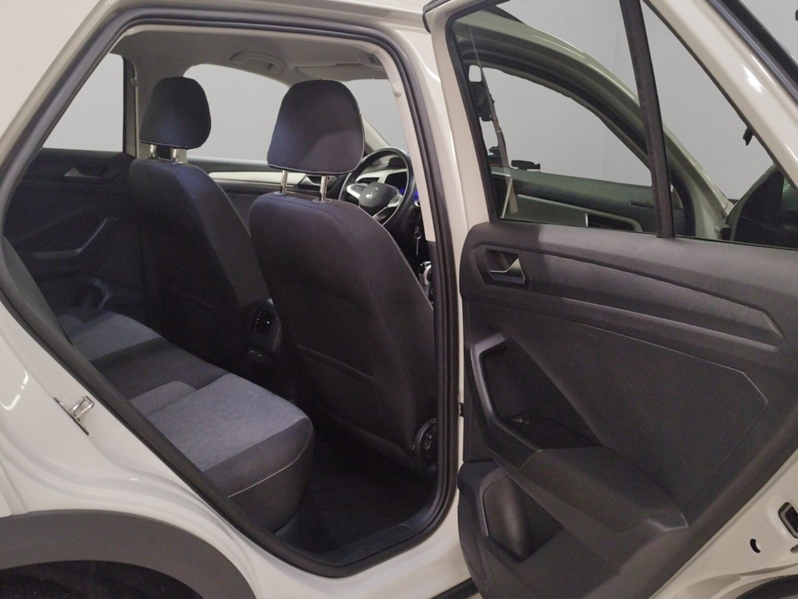 Volkswagen T-Roc – Bild 11