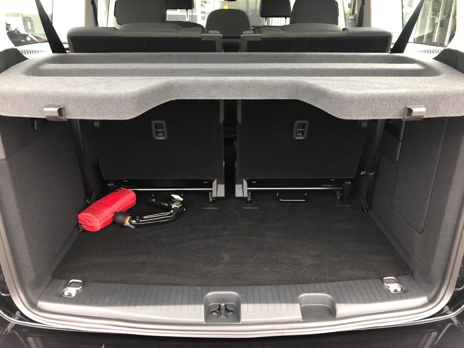 Volkswagen Caddy Maxi Basis-Modell