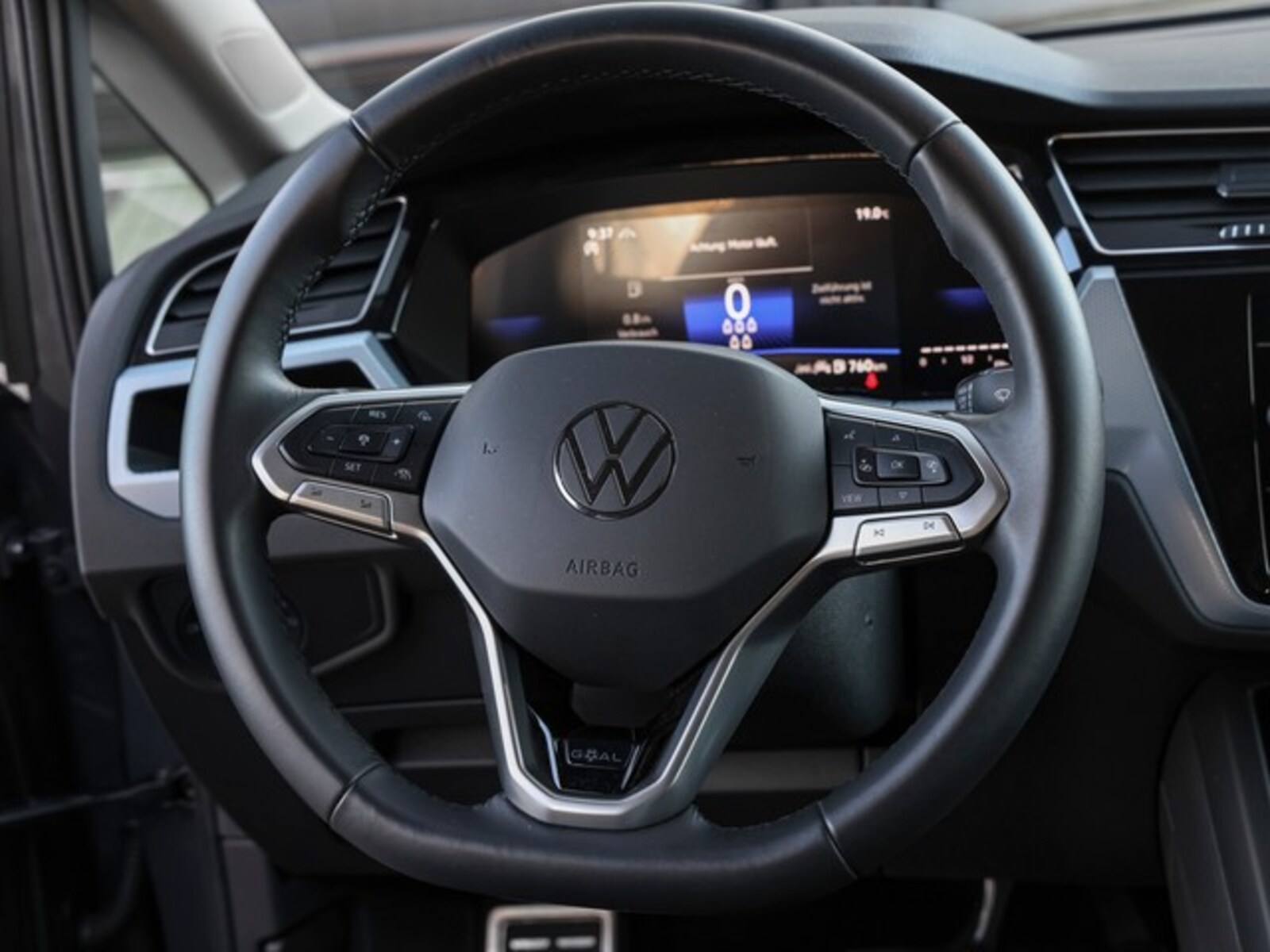 Volkswagen Touran – Bild 11