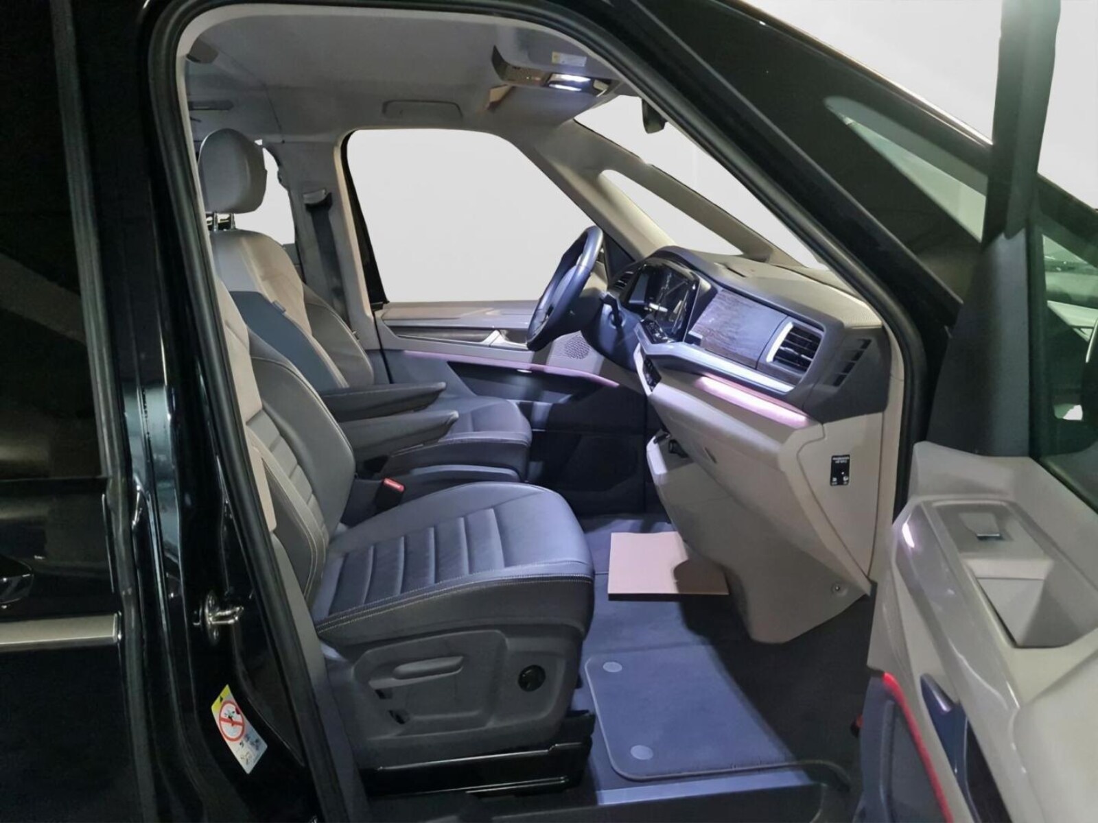 Volkswagen Multivan Langversion – Bild 6
