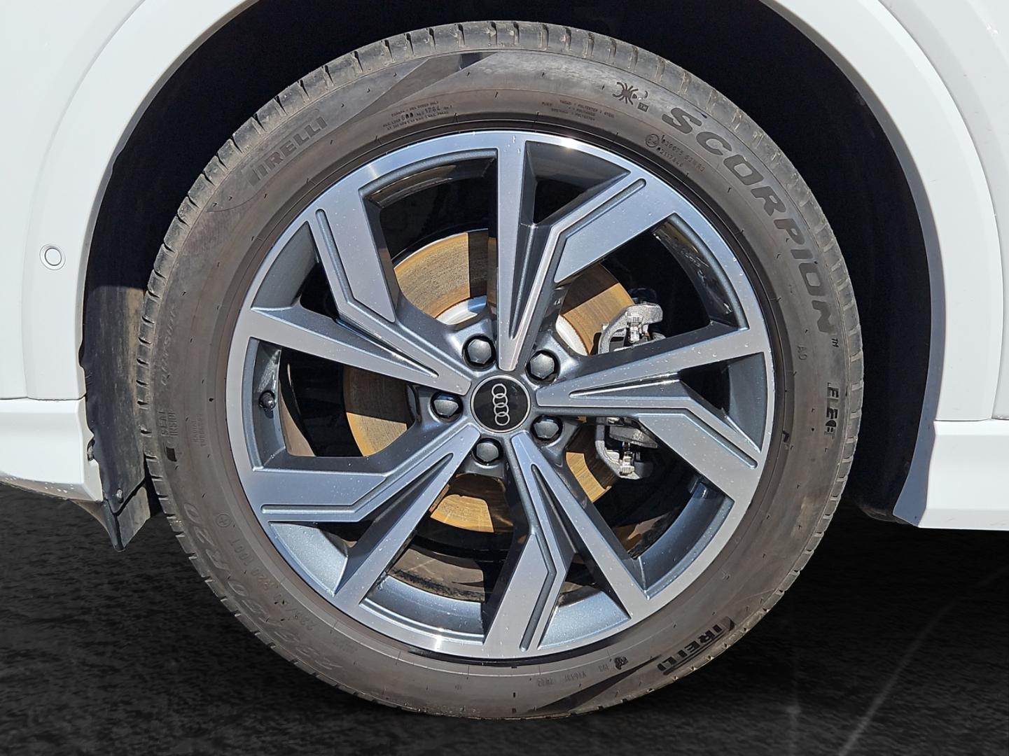 Image about Audi Q4 Sportback e-tron 35 e-tron
