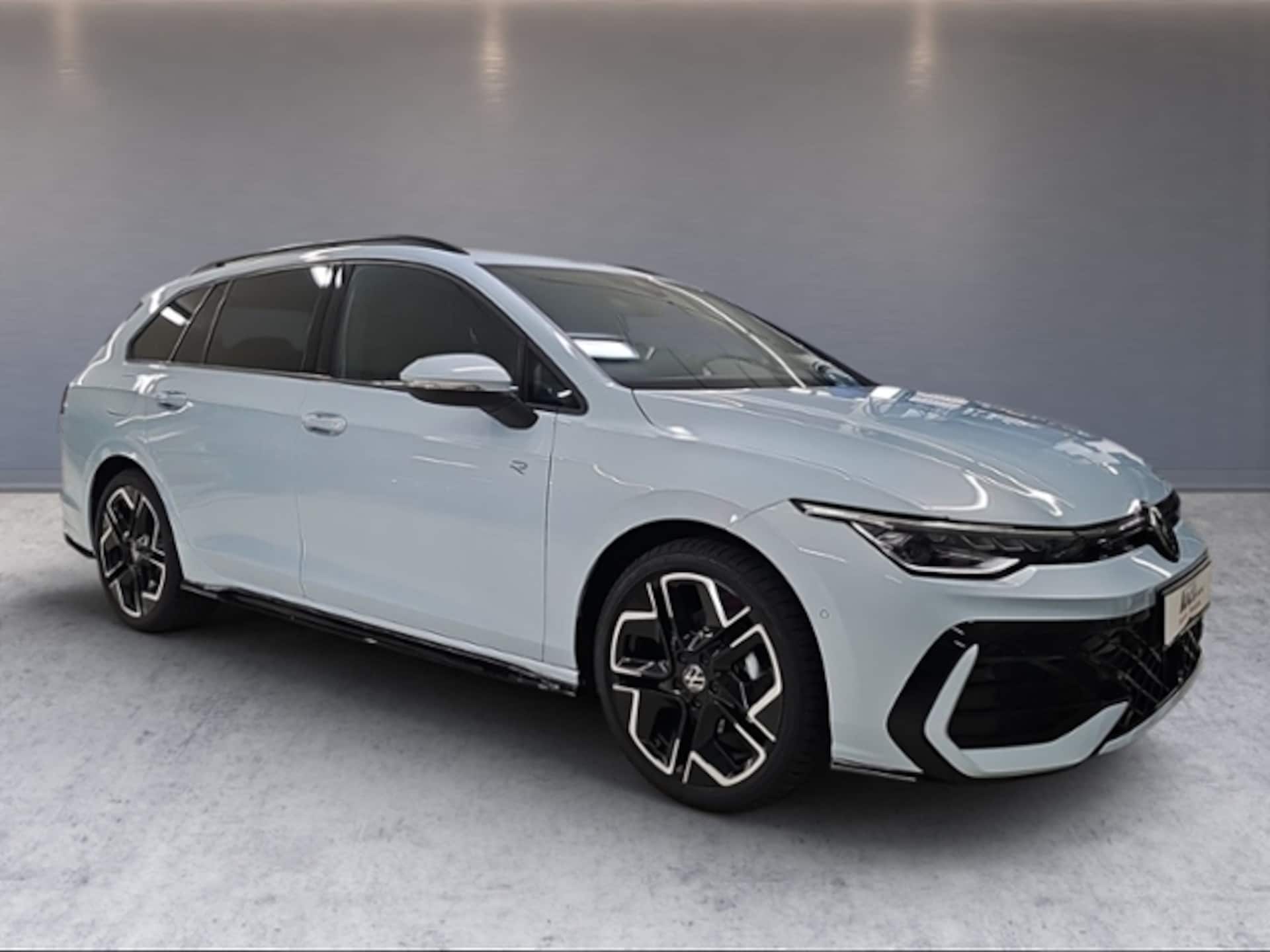 Volkswagen Golf Variant R-Line