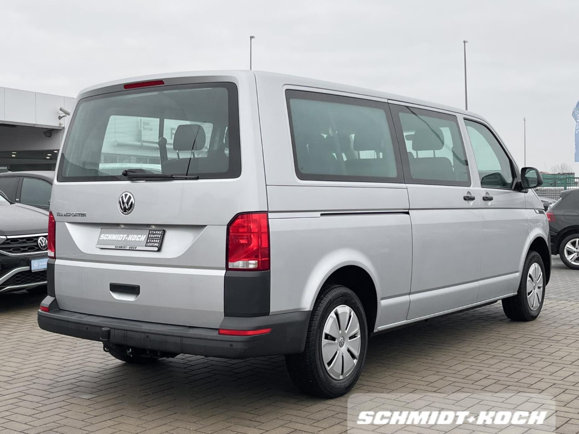 Volkswagen T6.1 Transporter Kombi langer Radstand