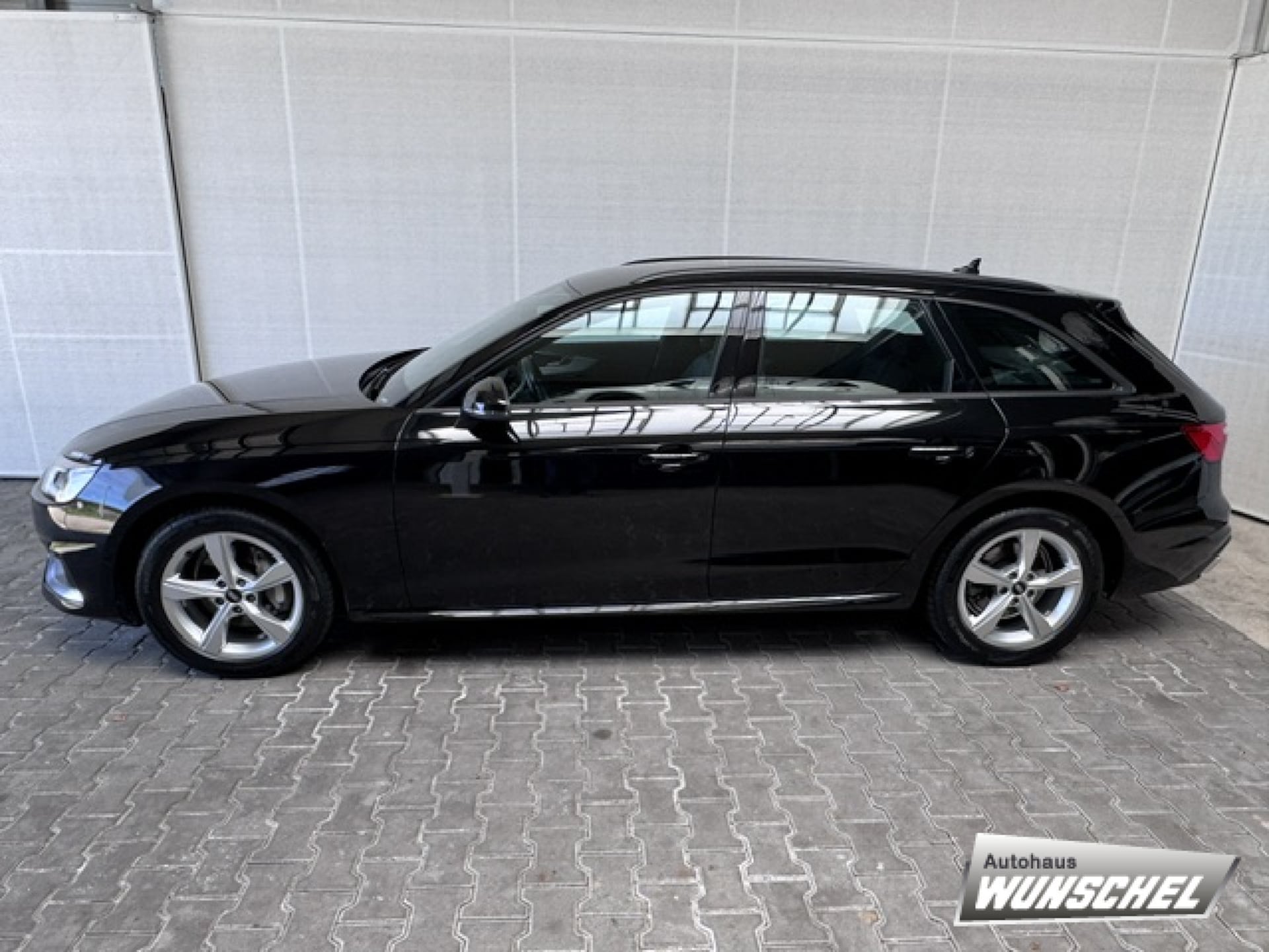 Audi A4 Avant Advanced