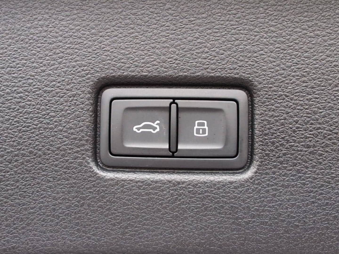 Bild über Audi Q5 Sportback 50 TDI quattro tiptronic - für weitere Informationen kontaktieren Sie den Audi Partner