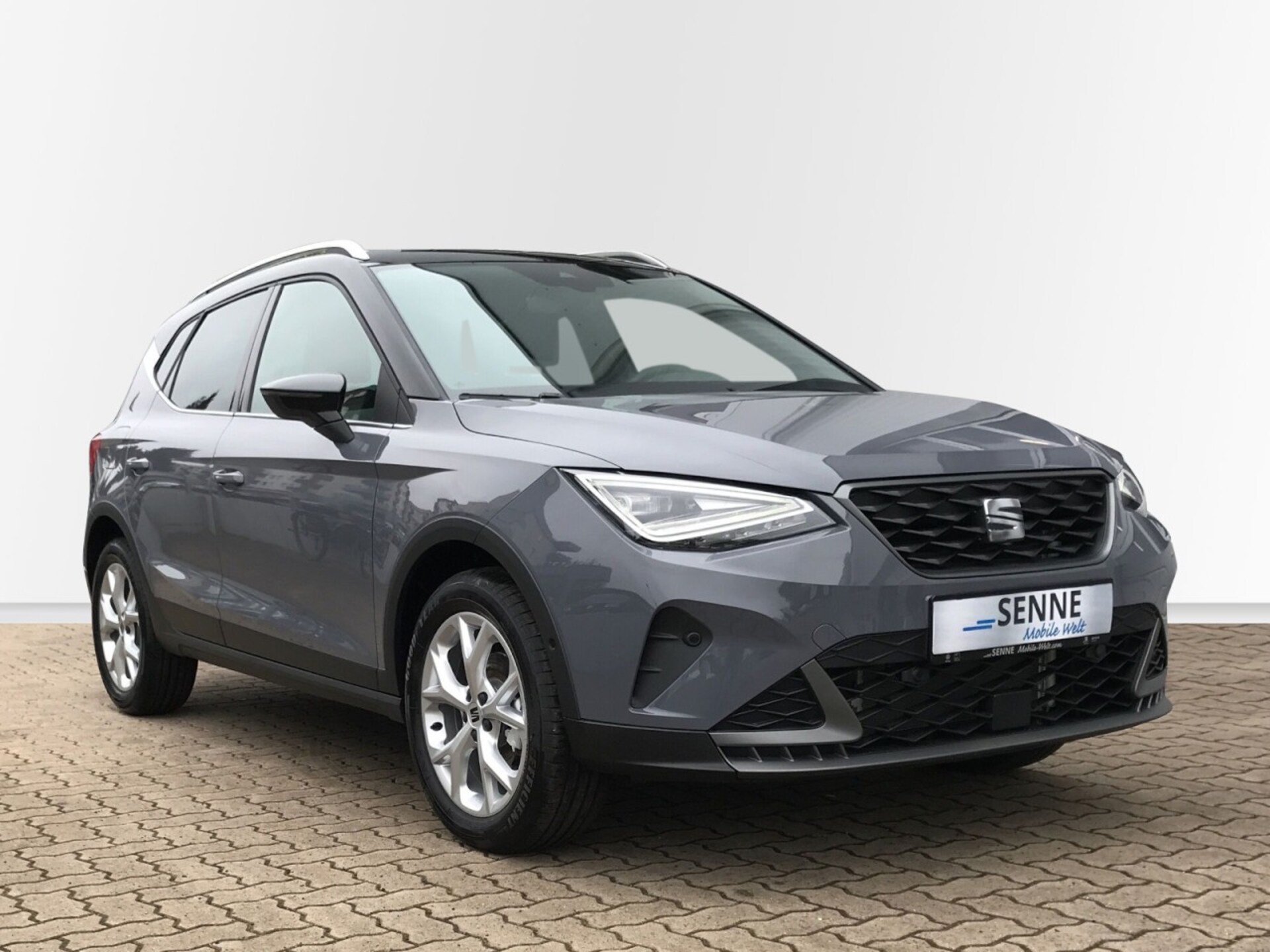 SEAT Arona FR