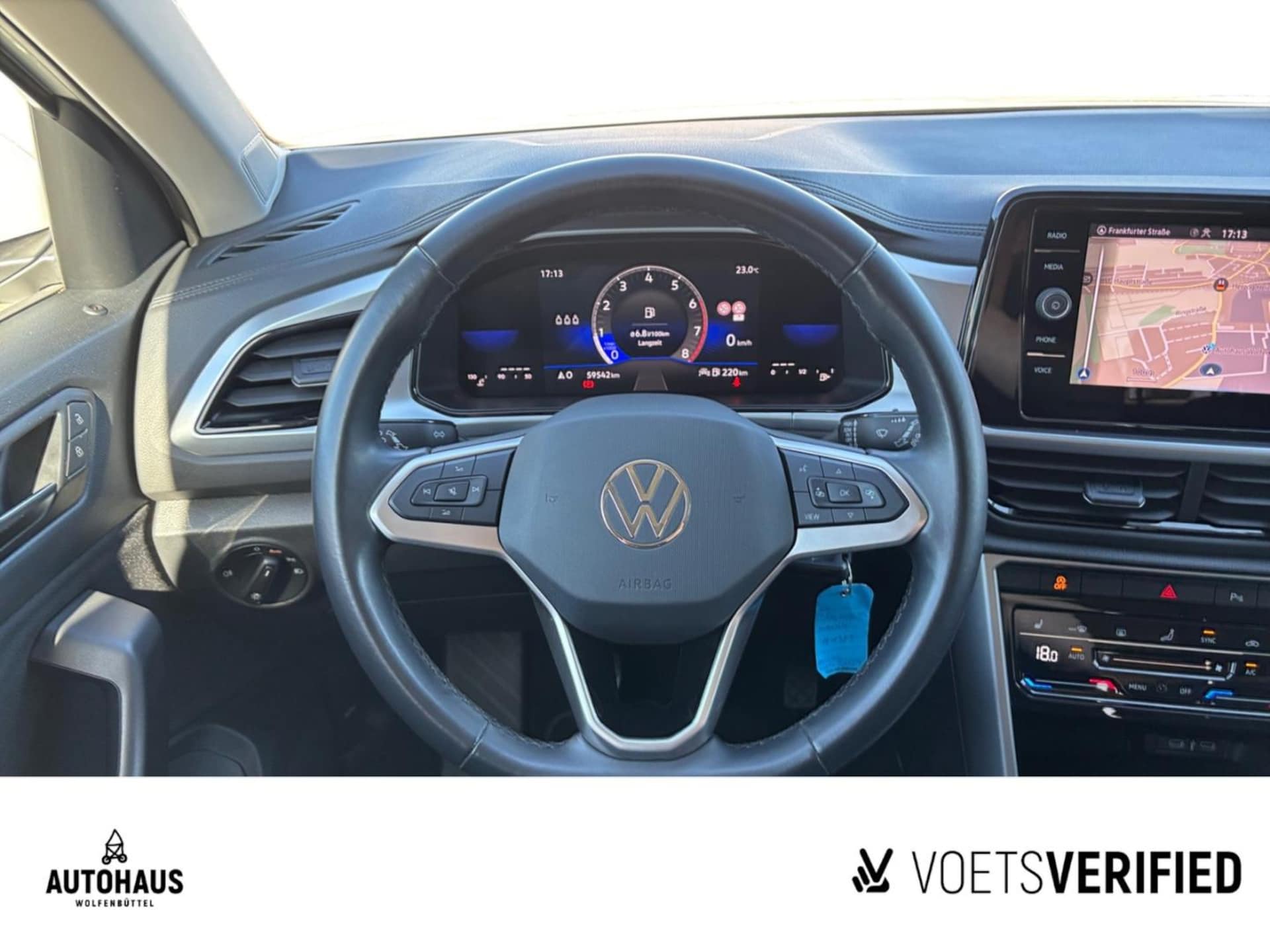 Volkswagen T-Roc Life