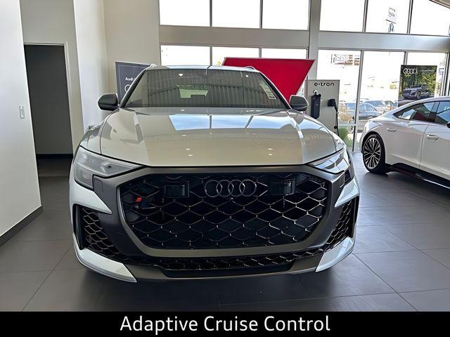 2026 Audi RS Q8 SUV performance