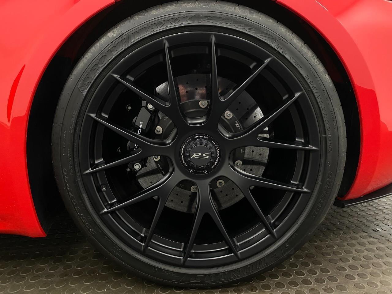 2025 Porsche 718 GT4 RS - Photo 51