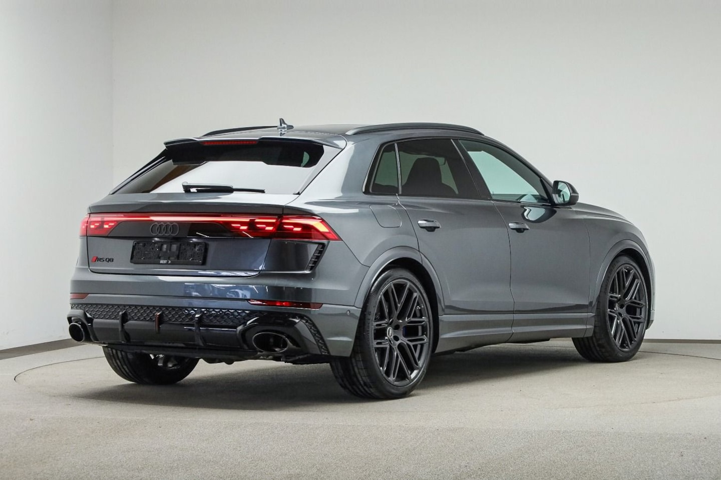 Bild über Audi RS Q8 SUV RS Q8 SUV performance 471 kW tiptronic - für weitere Informationen kontaktieren Sie den Audi Partner