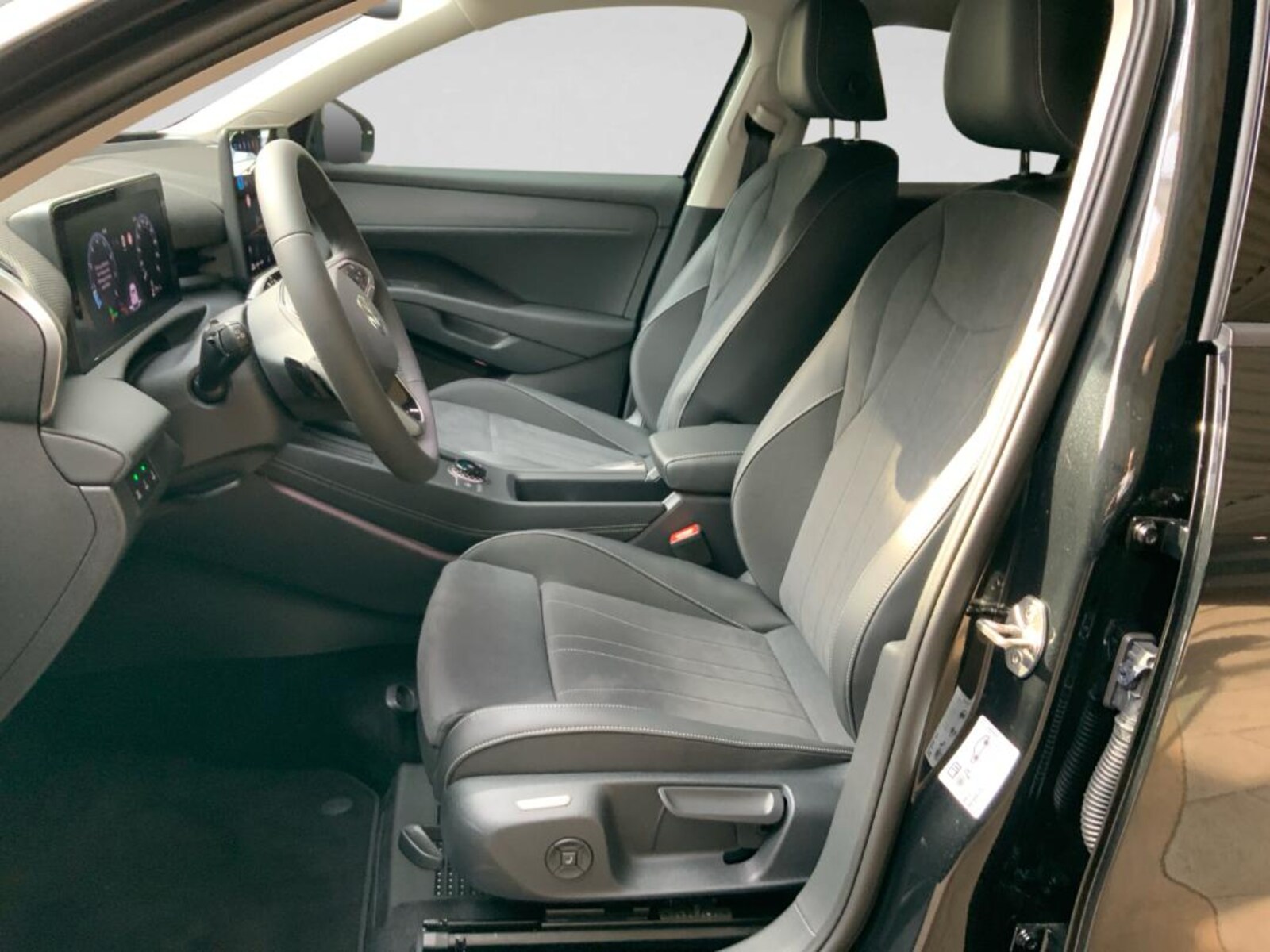 Volkswagen T-Roc – Bild 10