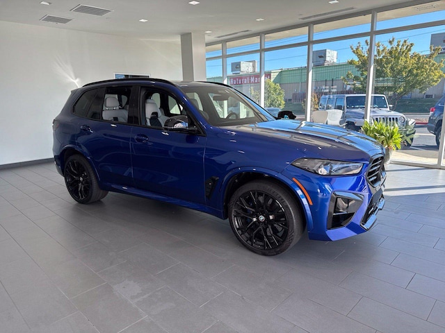 Photo of 2025 BMW X5 M