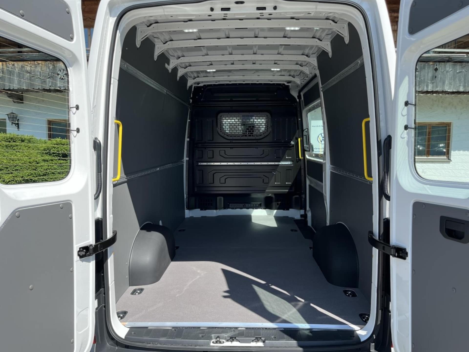 Volkswagen Crafter Kasten mittlerer Radstand