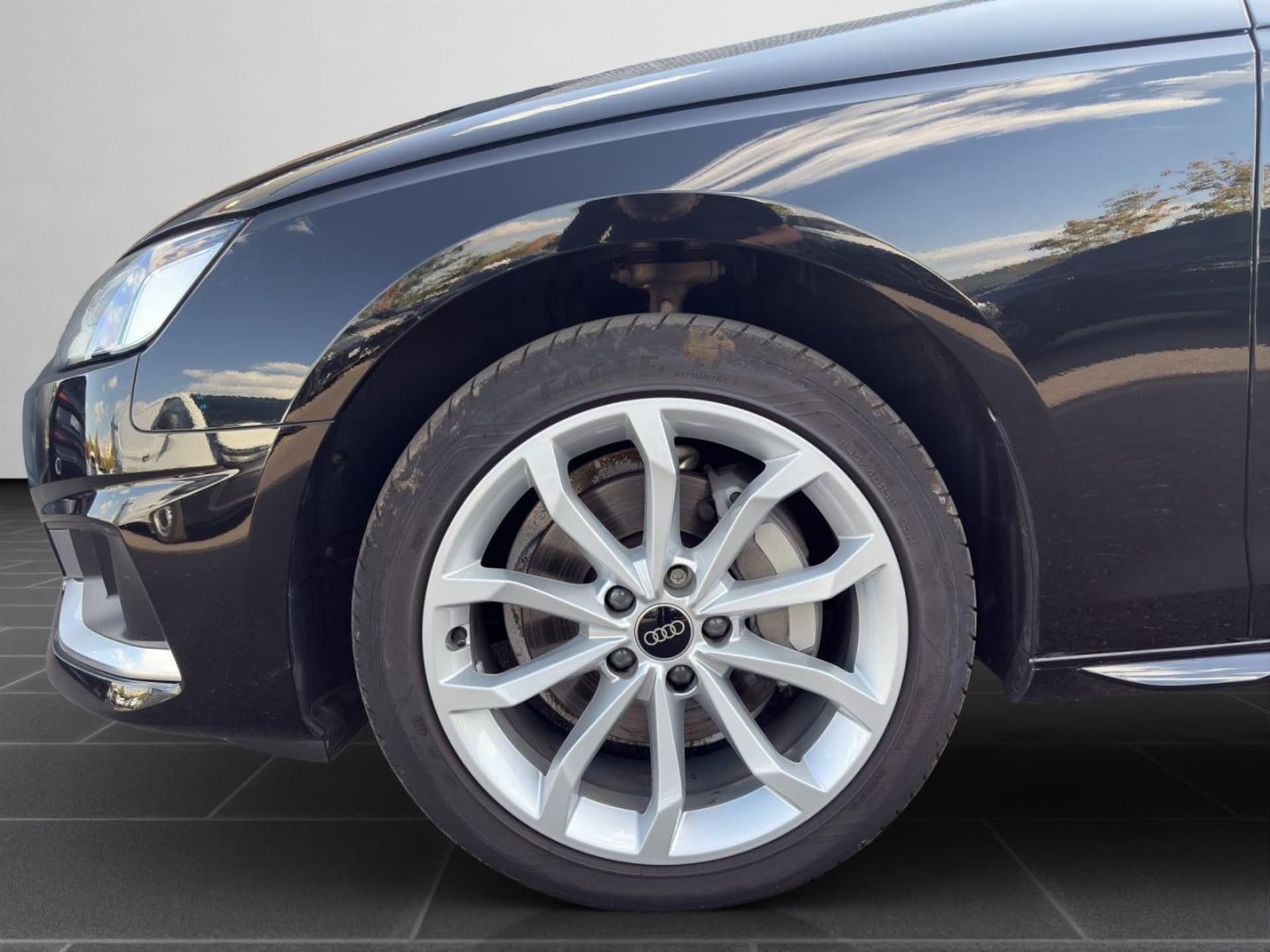 Audi A4 Avant Advanced
