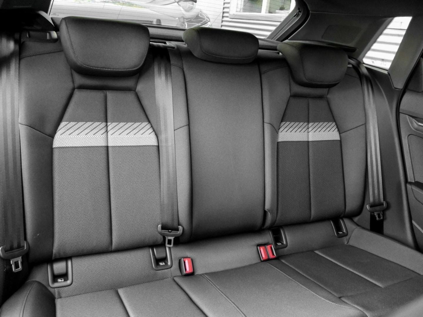 Bild über Audi A3 Sportback TFSI Schaltgetriebe - für weitere Informationen kontaktieren Sie den Audi Partner